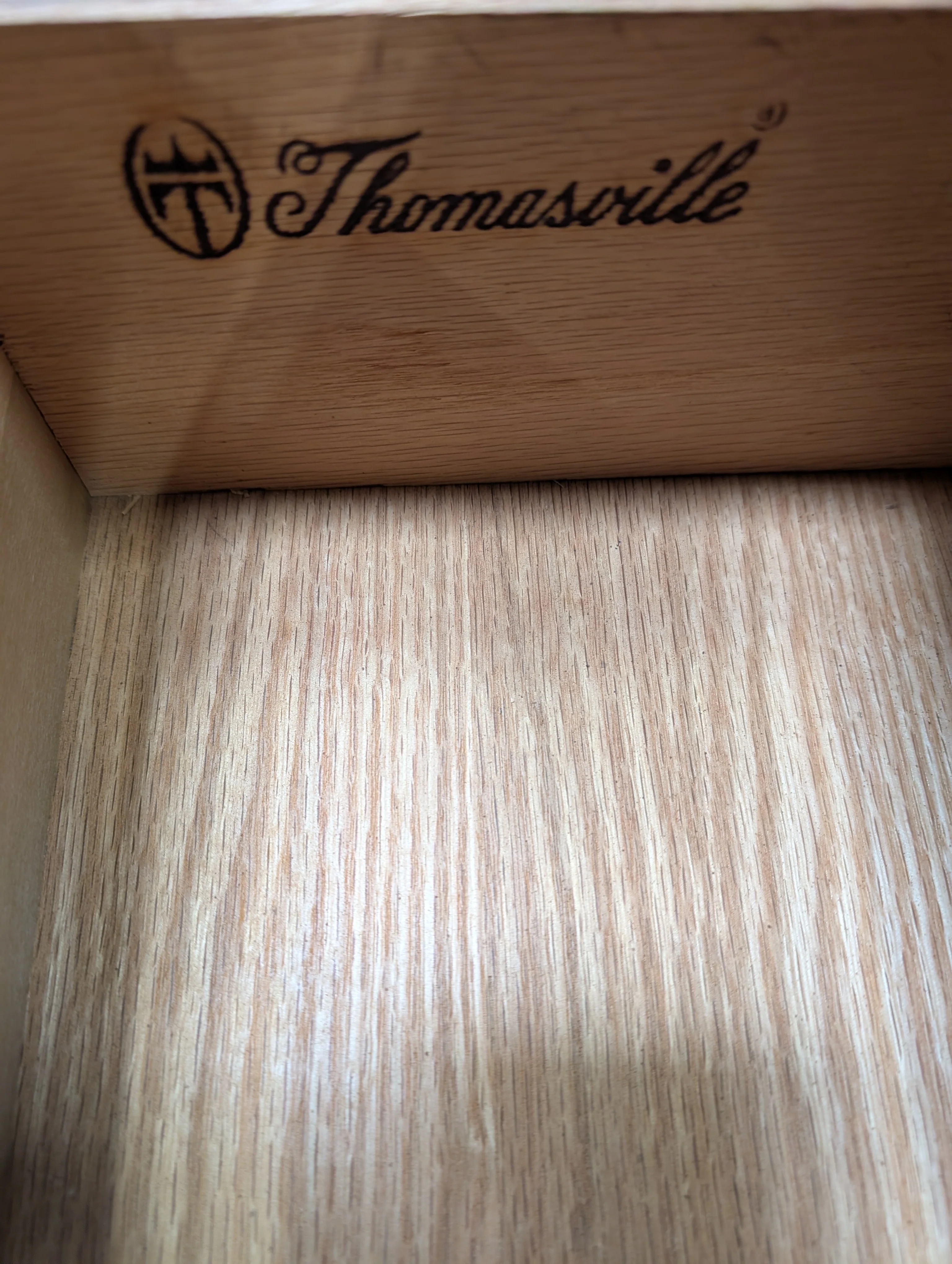 Traditional Hardwood Thomasville Drop-Leaf Cabinet with Inlaid Veneer - Image 3