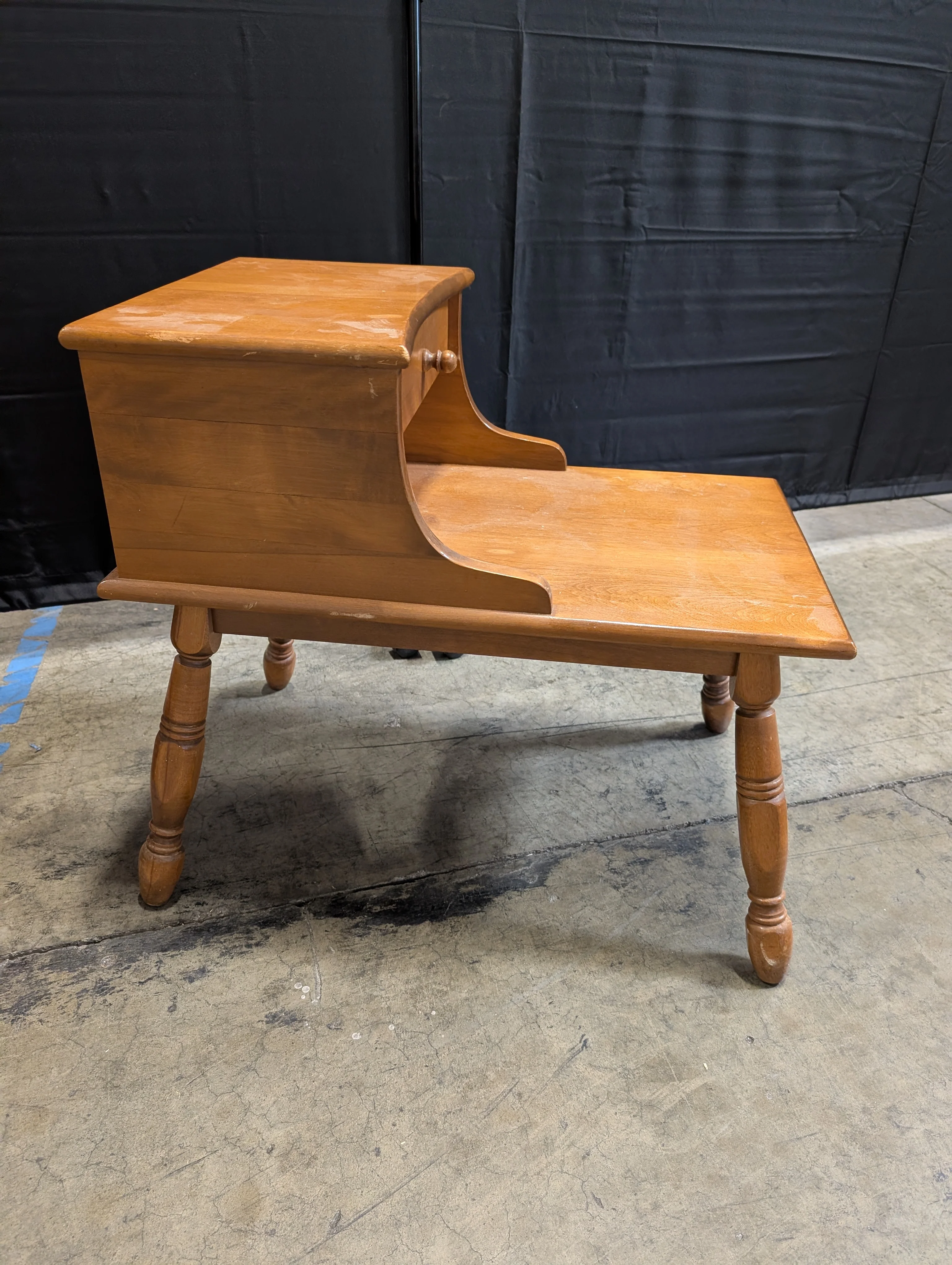Honey-Toned Wood End Table with Drawer and Shelf - Image 7