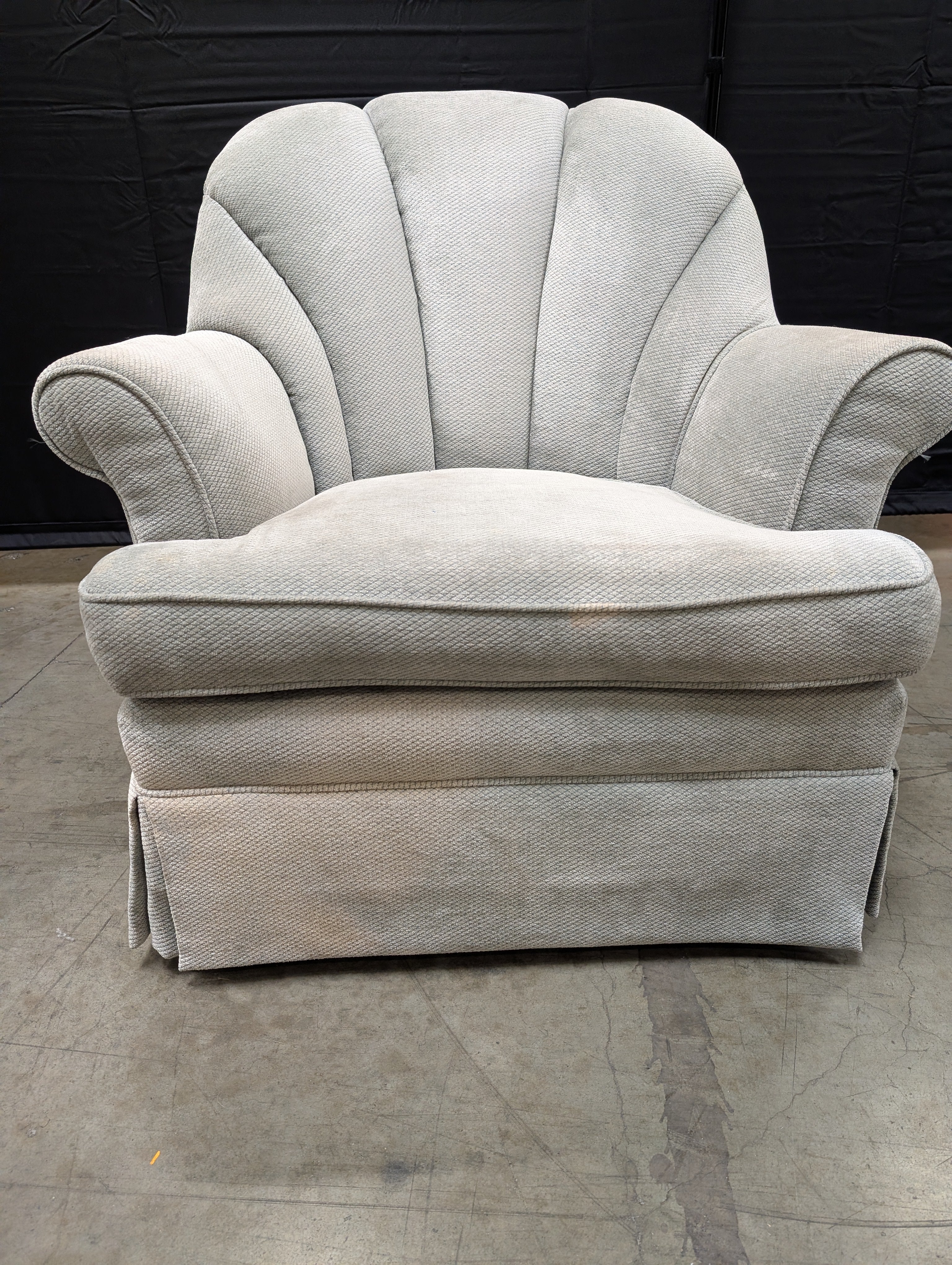 Textured Upholstered Scalloped Back Swivel Armchair - Image 3