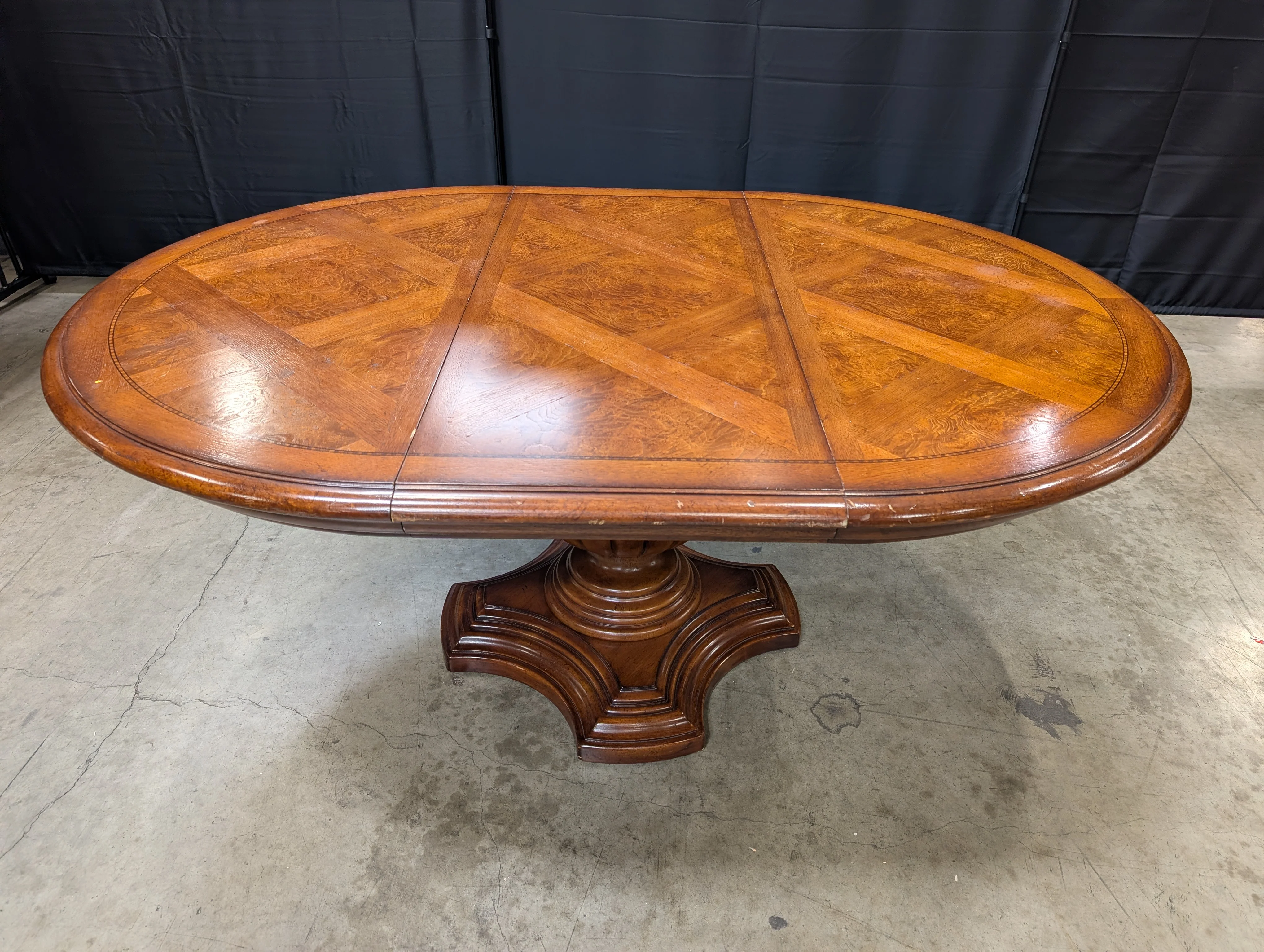 Round Inlaid Wood Pedestal Dining Table - Image 3