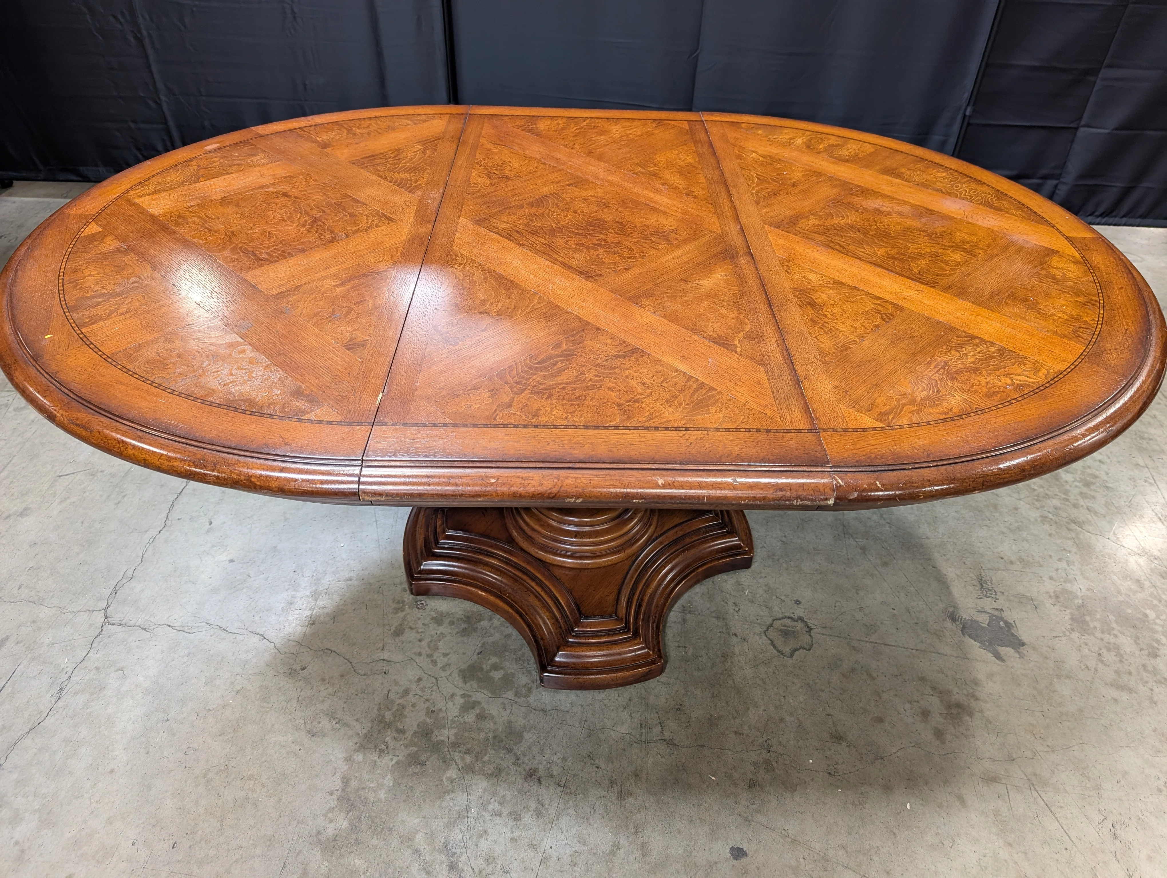 Round Inlaid Wood Pedestal Dining Table - Image 9
