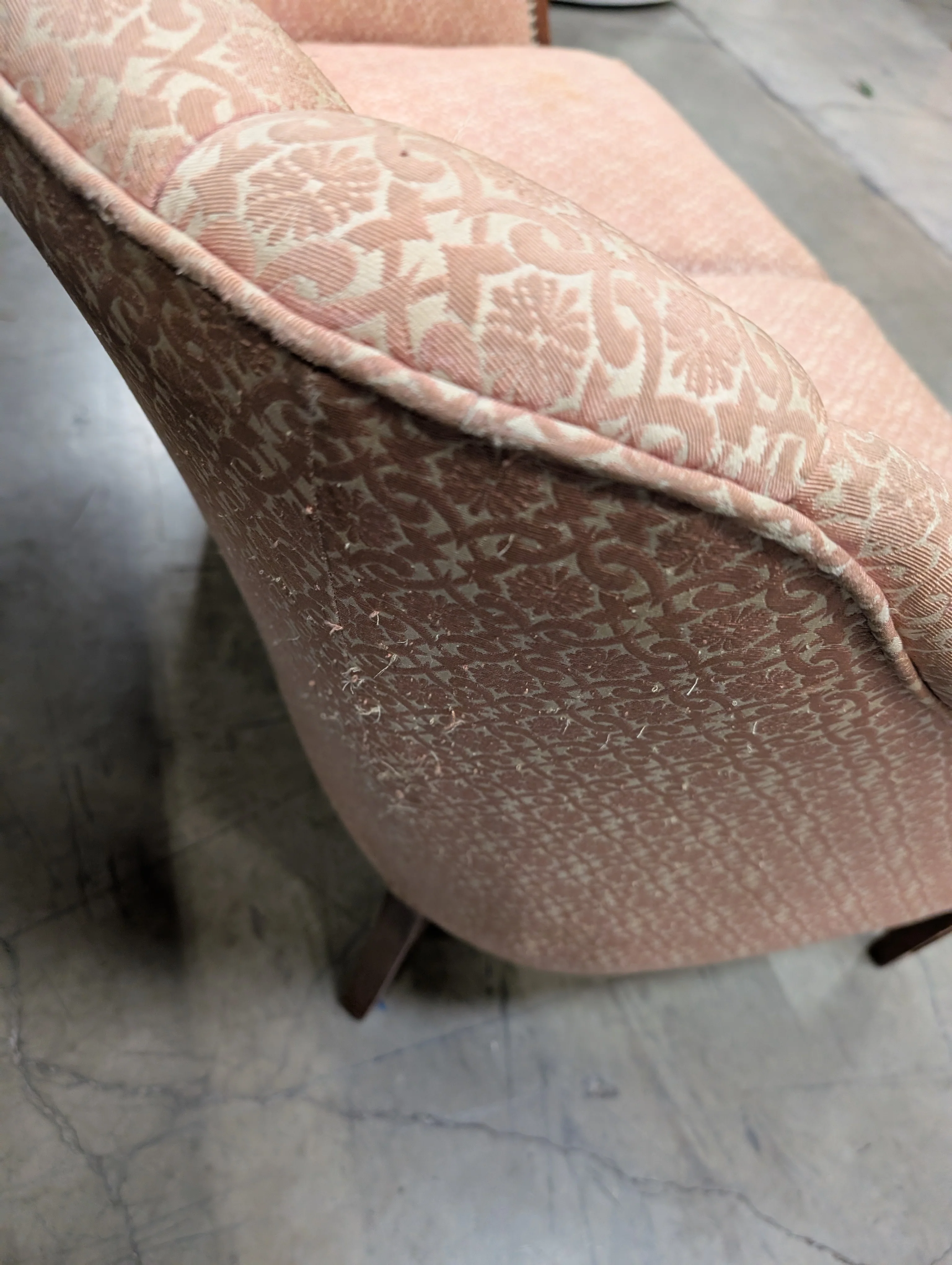 Poor condition Traditional Patterned Fabric Two-Seater Sofa with Wood Frame - Image 3
