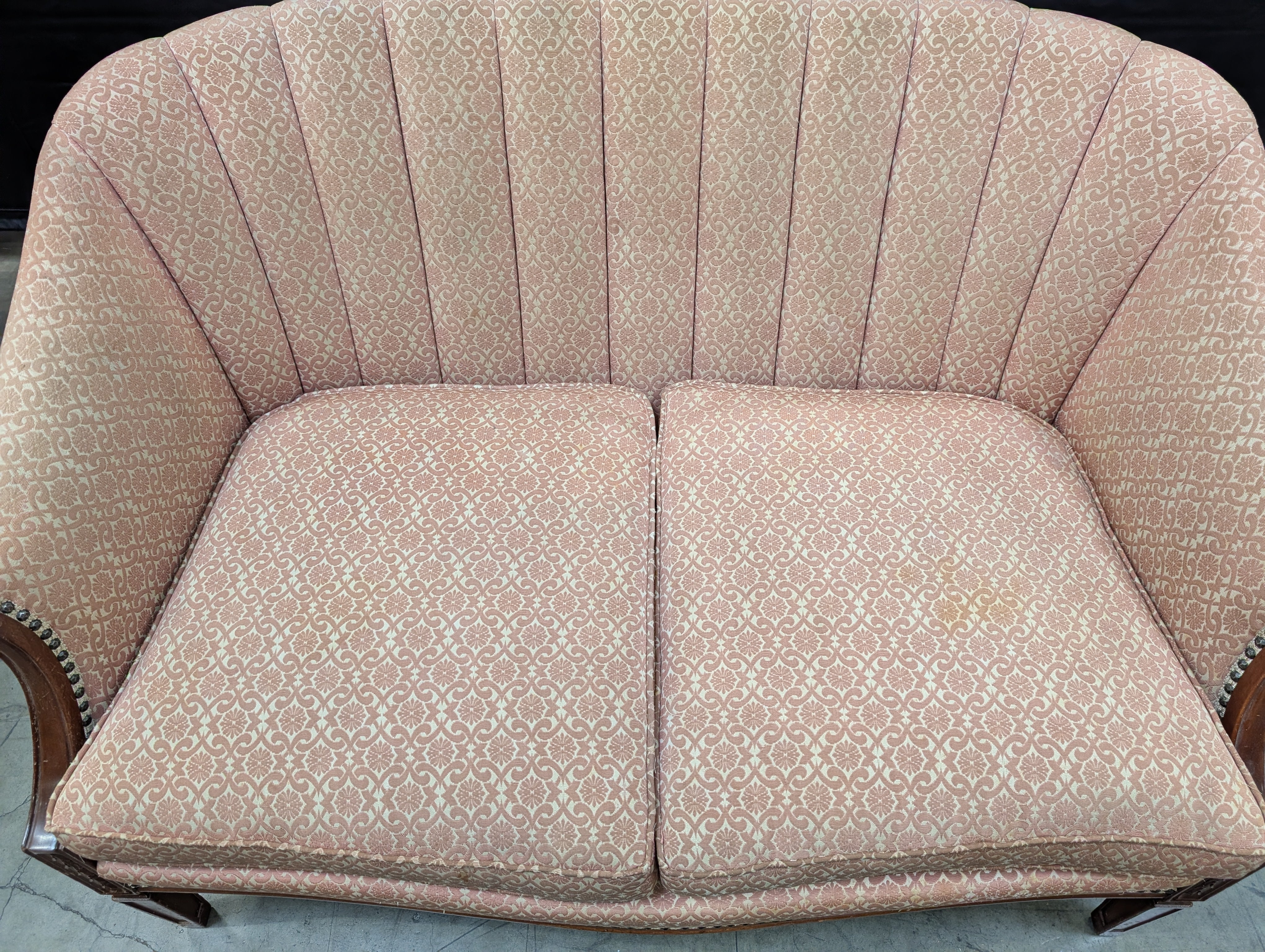 Poor condition Traditional Patterned Fabric Two-Seater Sofa with Wood Frame - Image 5
