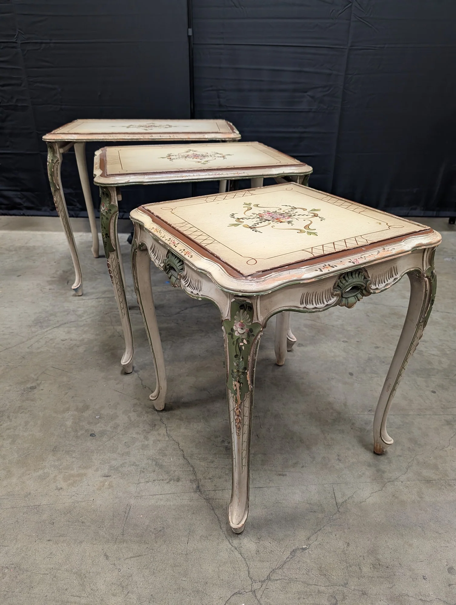 Vintage French Provincial Hand-Painted Floral Nesting Tables Set - Image 3