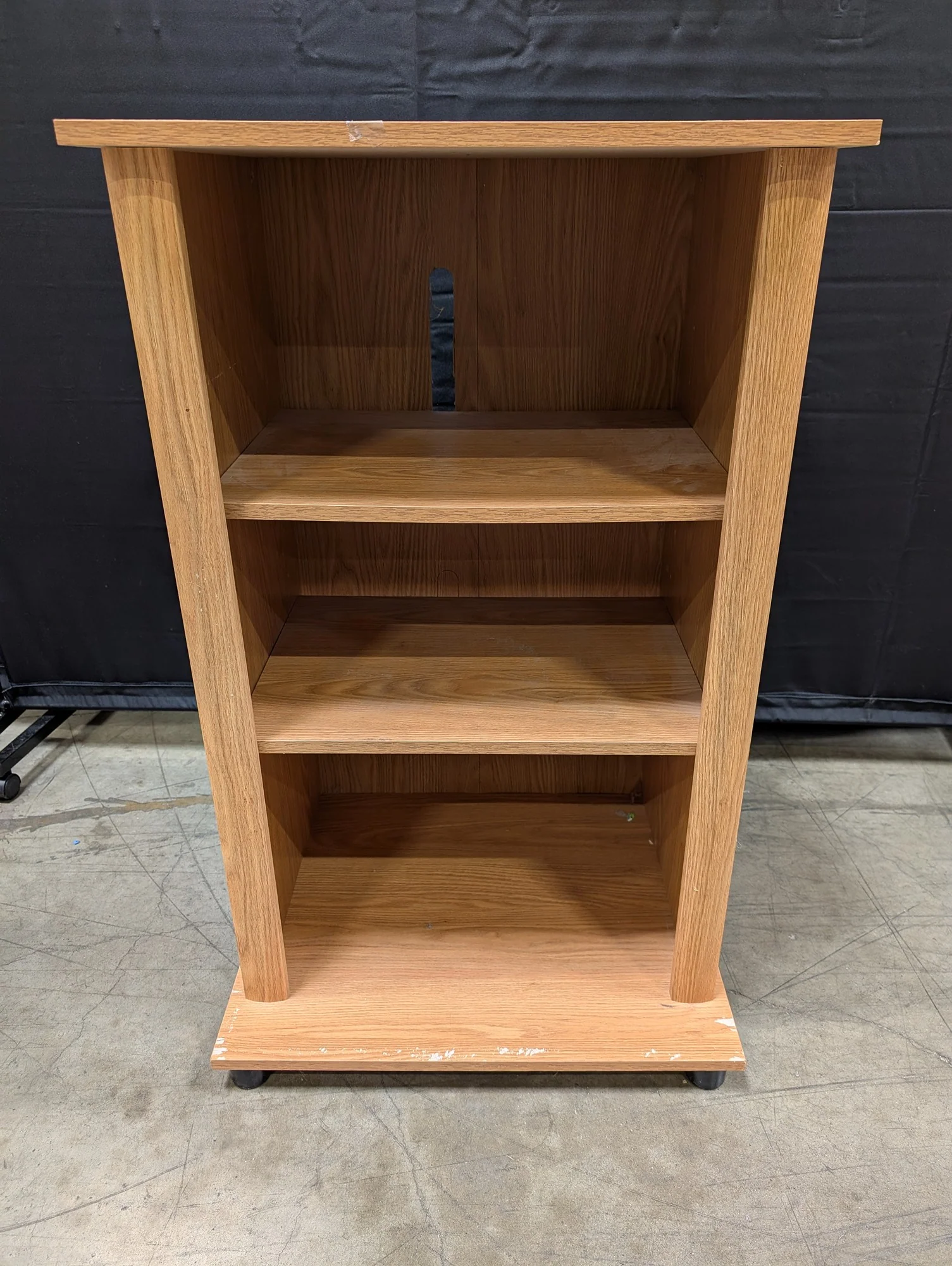 Mobile Wood Grain 4-Tier Storage Shelf with Tapered Design - Image 3