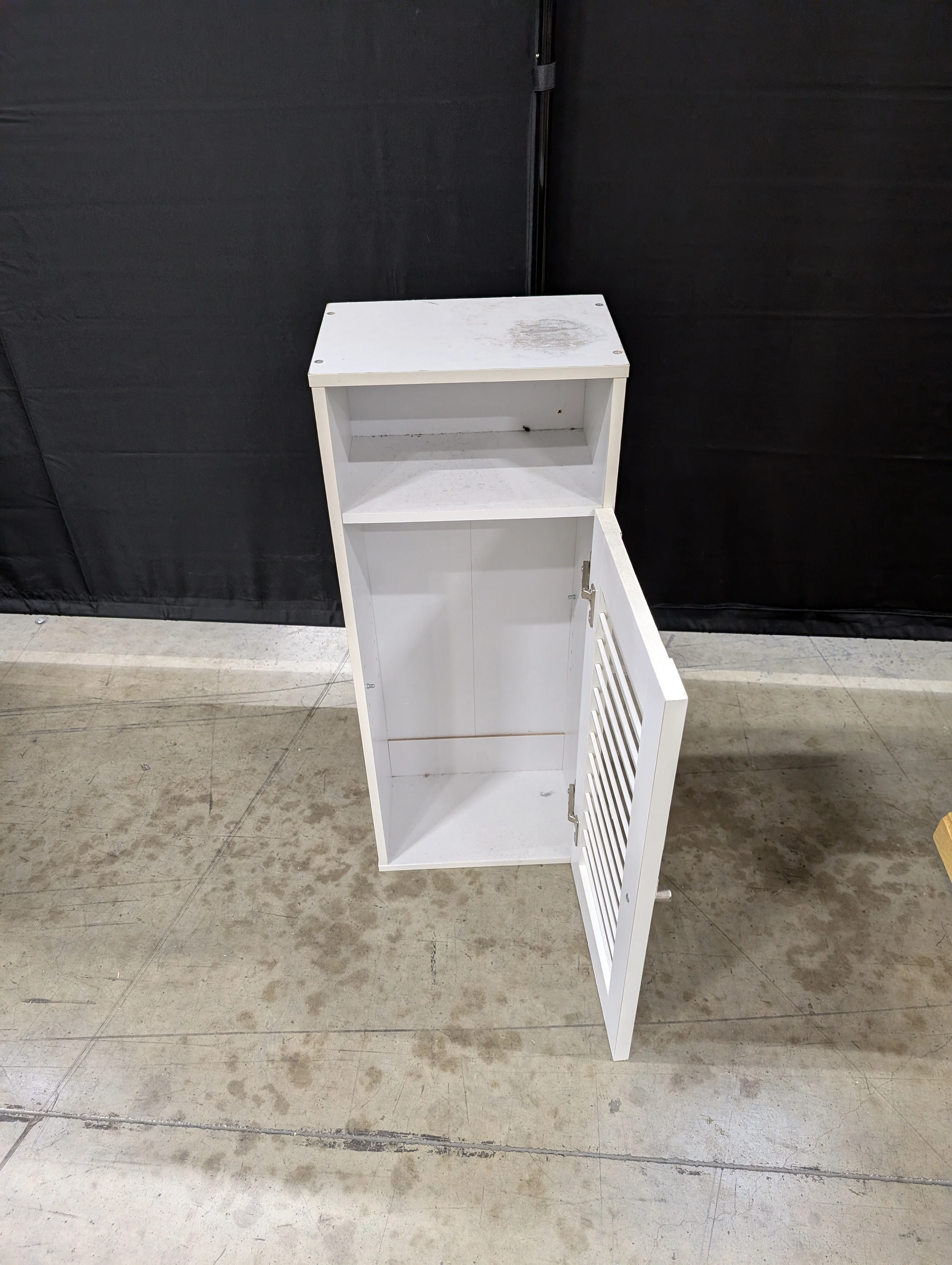 Compact White Louvered Door Storage Cabinet with Open Shelf - Image 5