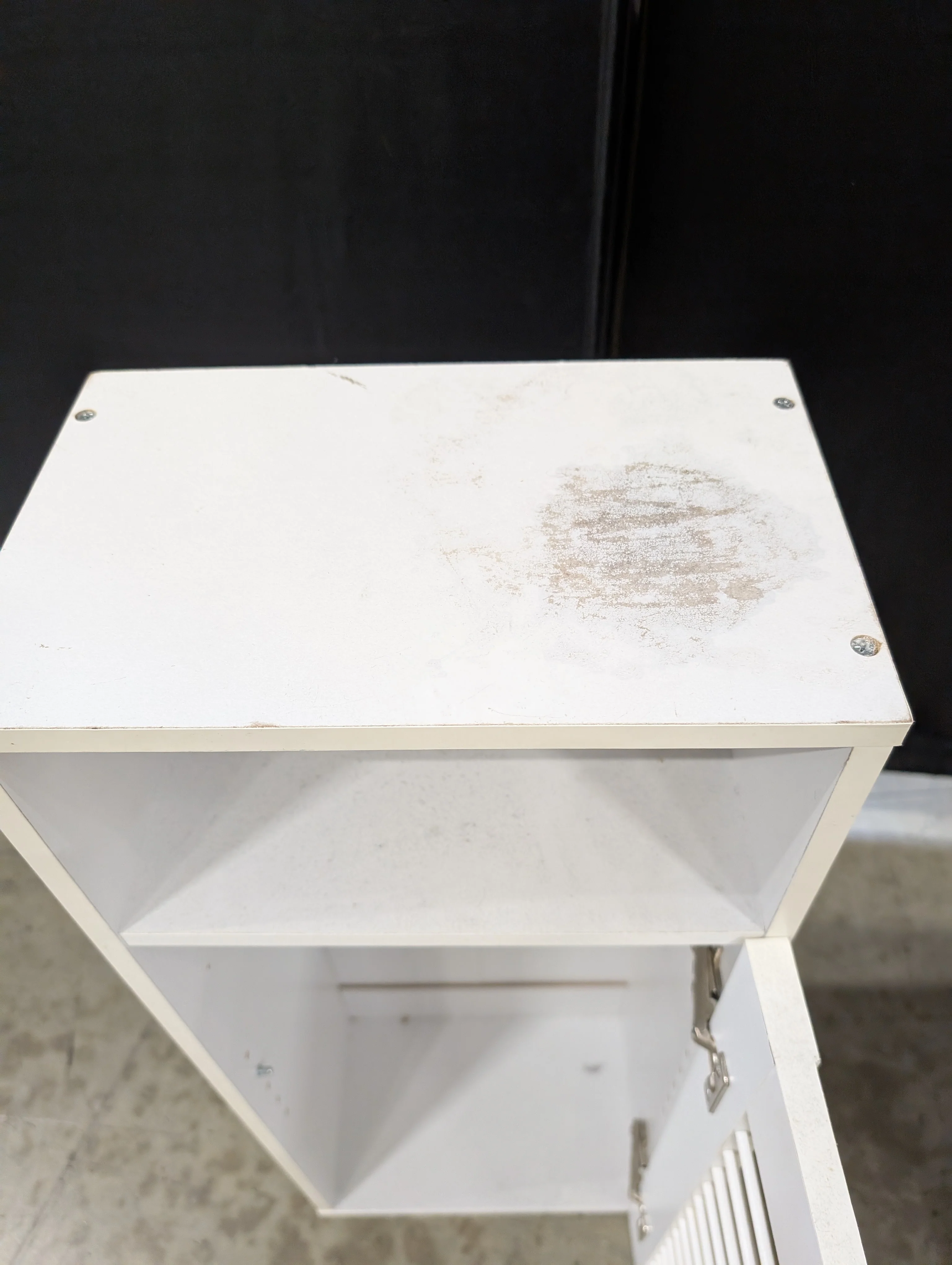 Compact White Louvered Door Storage Cabinet with Open Shelf - Image 6