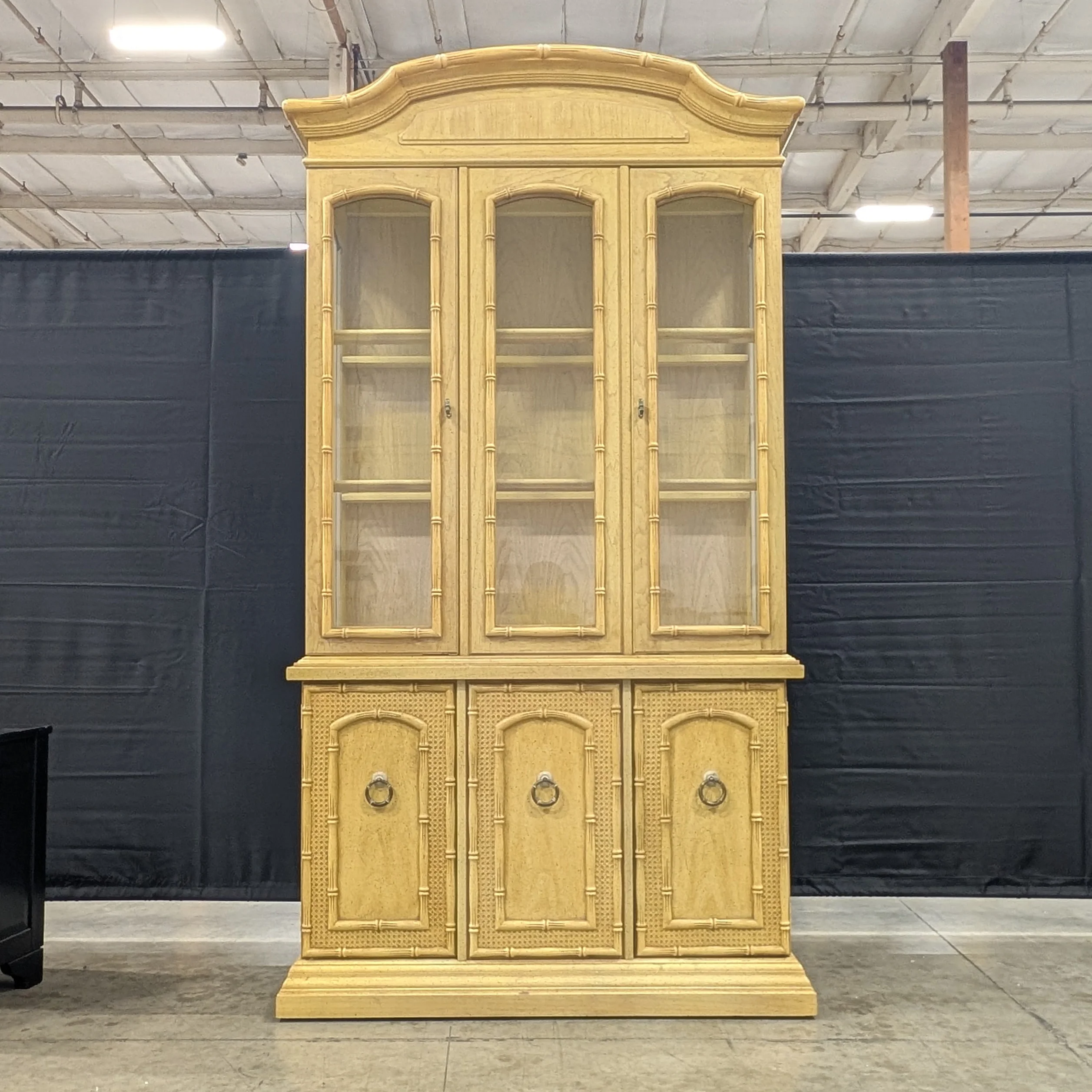 Vintage Chinoiserie Style Display Cabinet with Bamboo Detailing