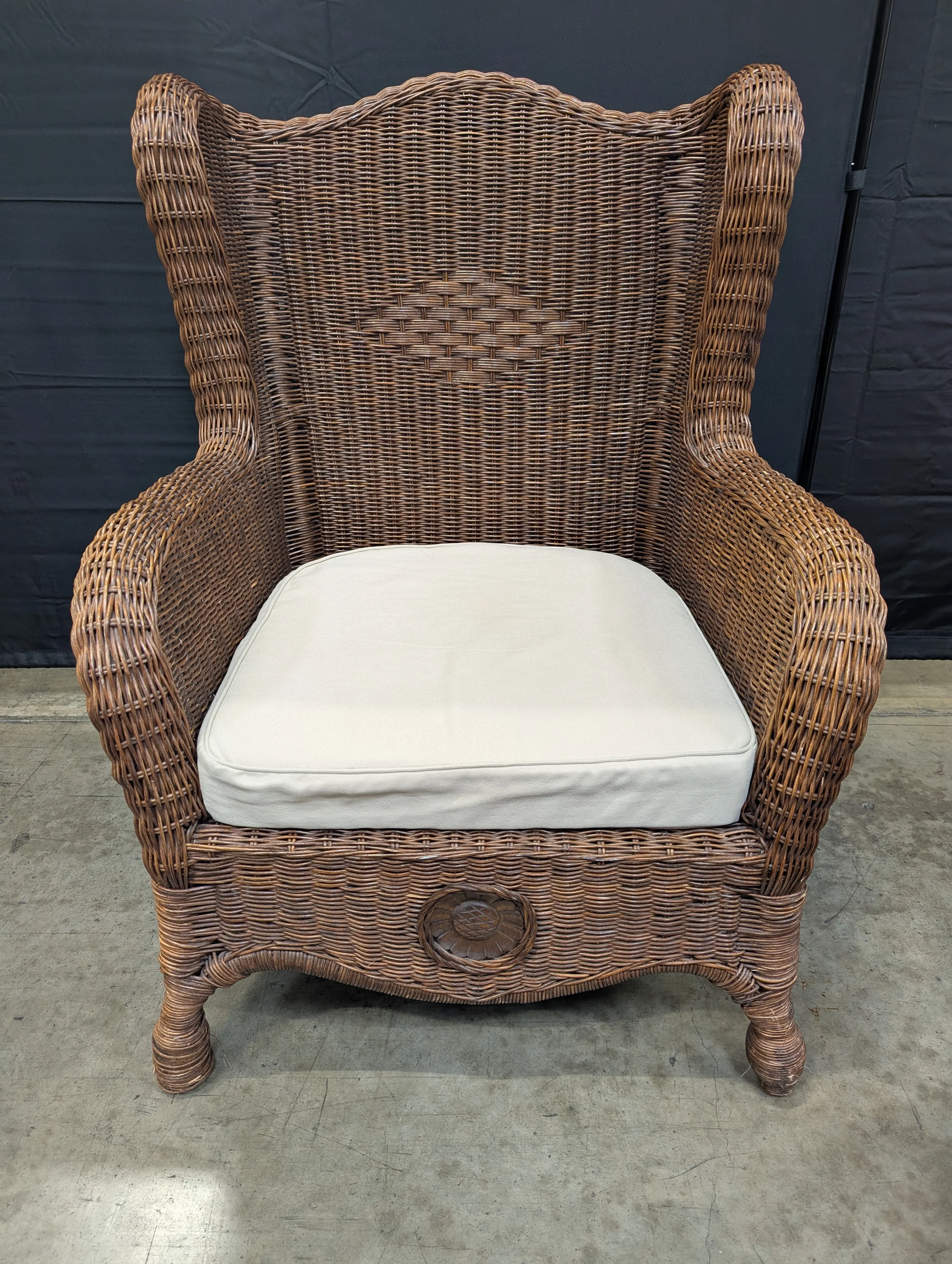 Vintage Wicker High-Back Armchair with Sunflower - Image 2
