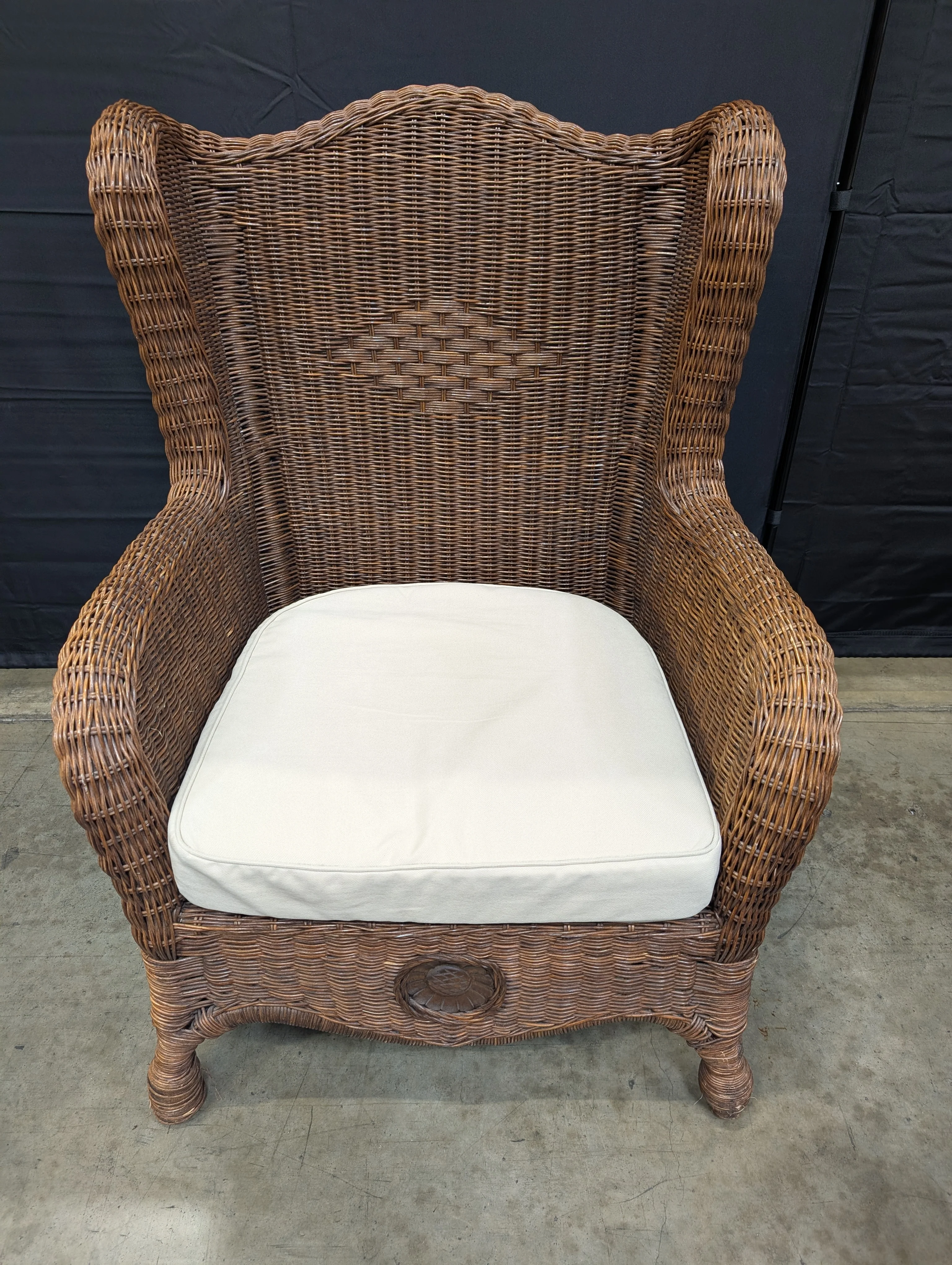 Vintage Wicker High-Back Armchair with Sunflower - Image 3