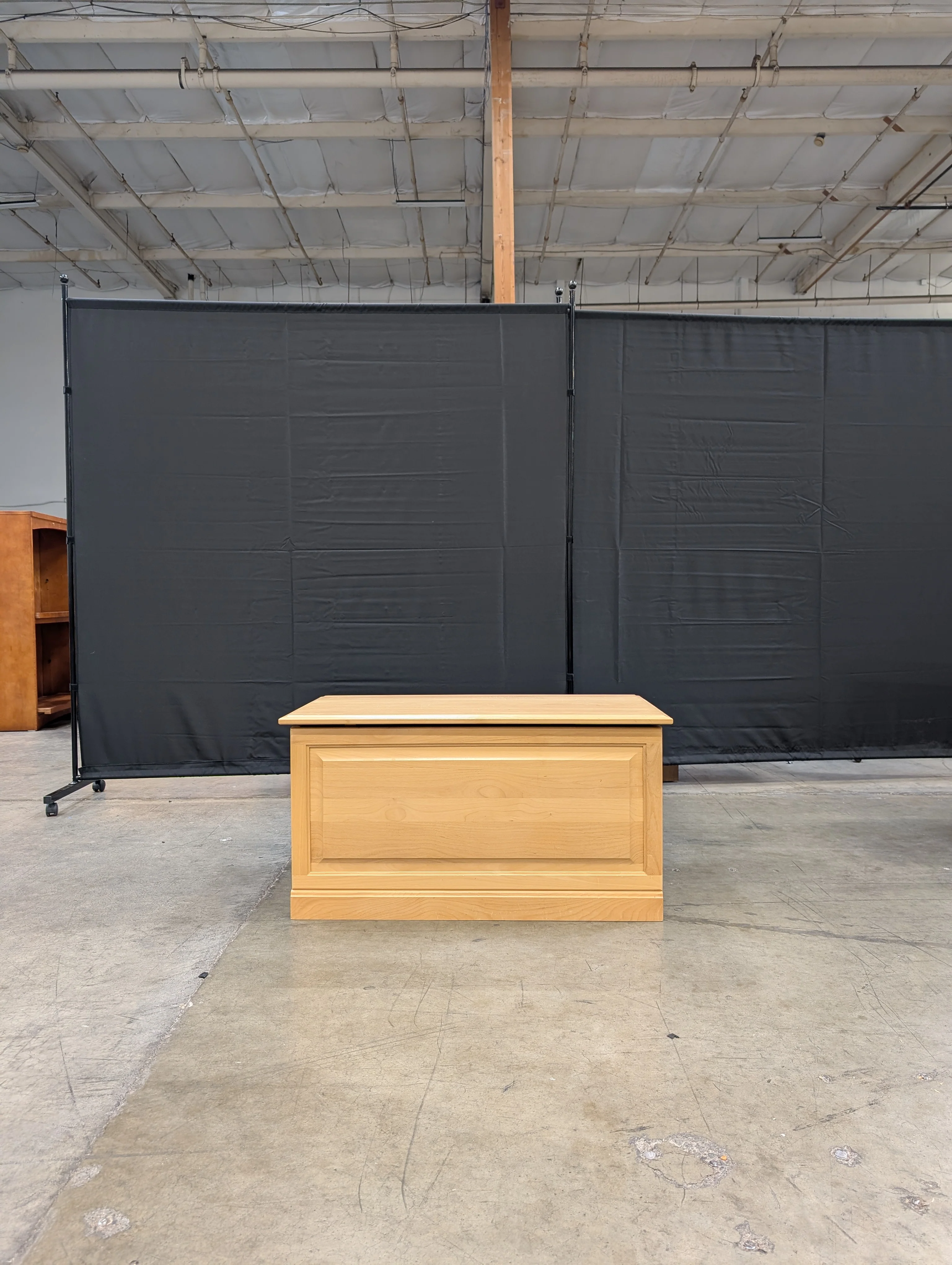 Versatile Light Wood Storage Trunk - Image 4