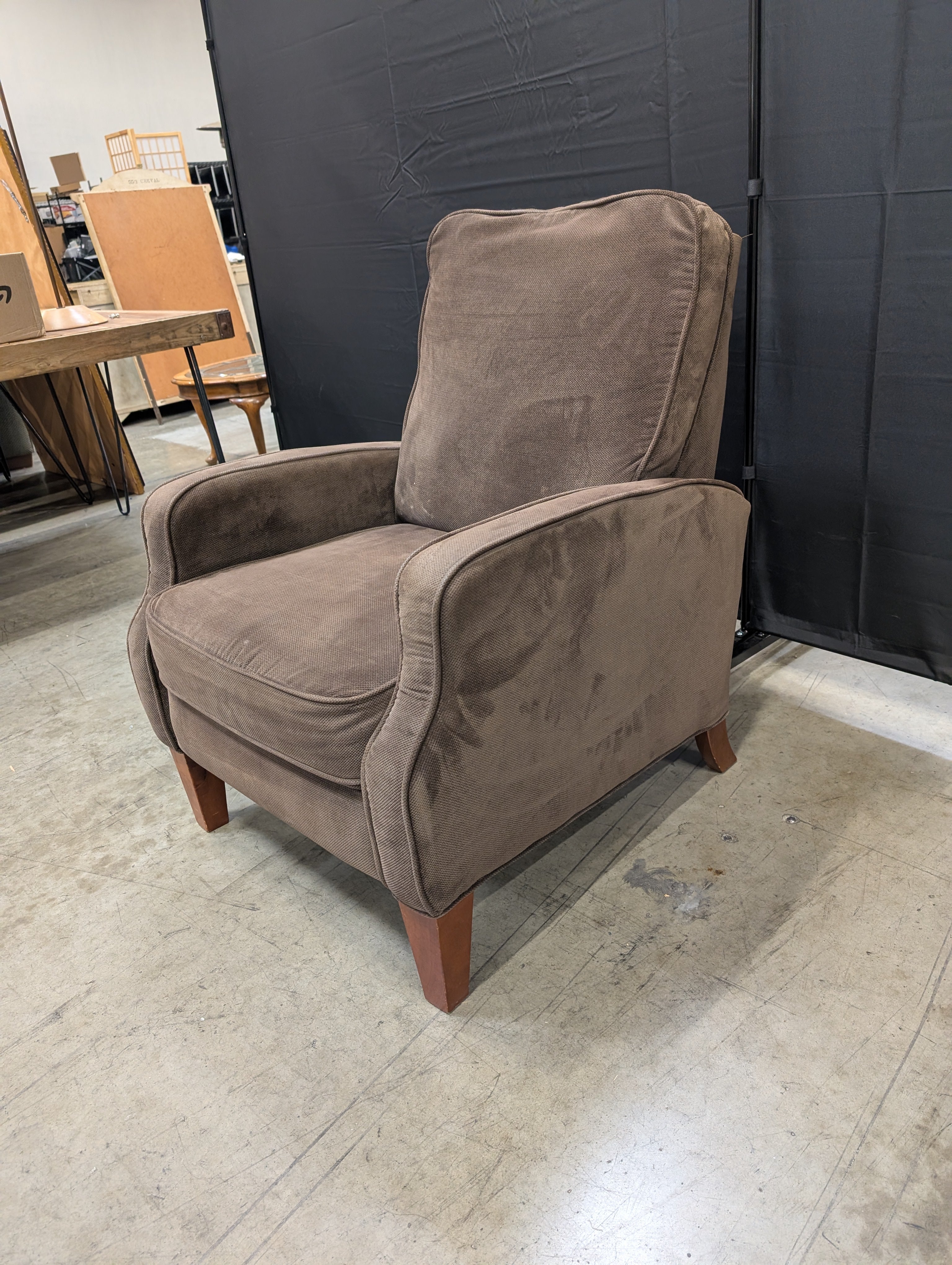 Cozy Brown Textured Fabric Armchair with Wood Legs - Image 7