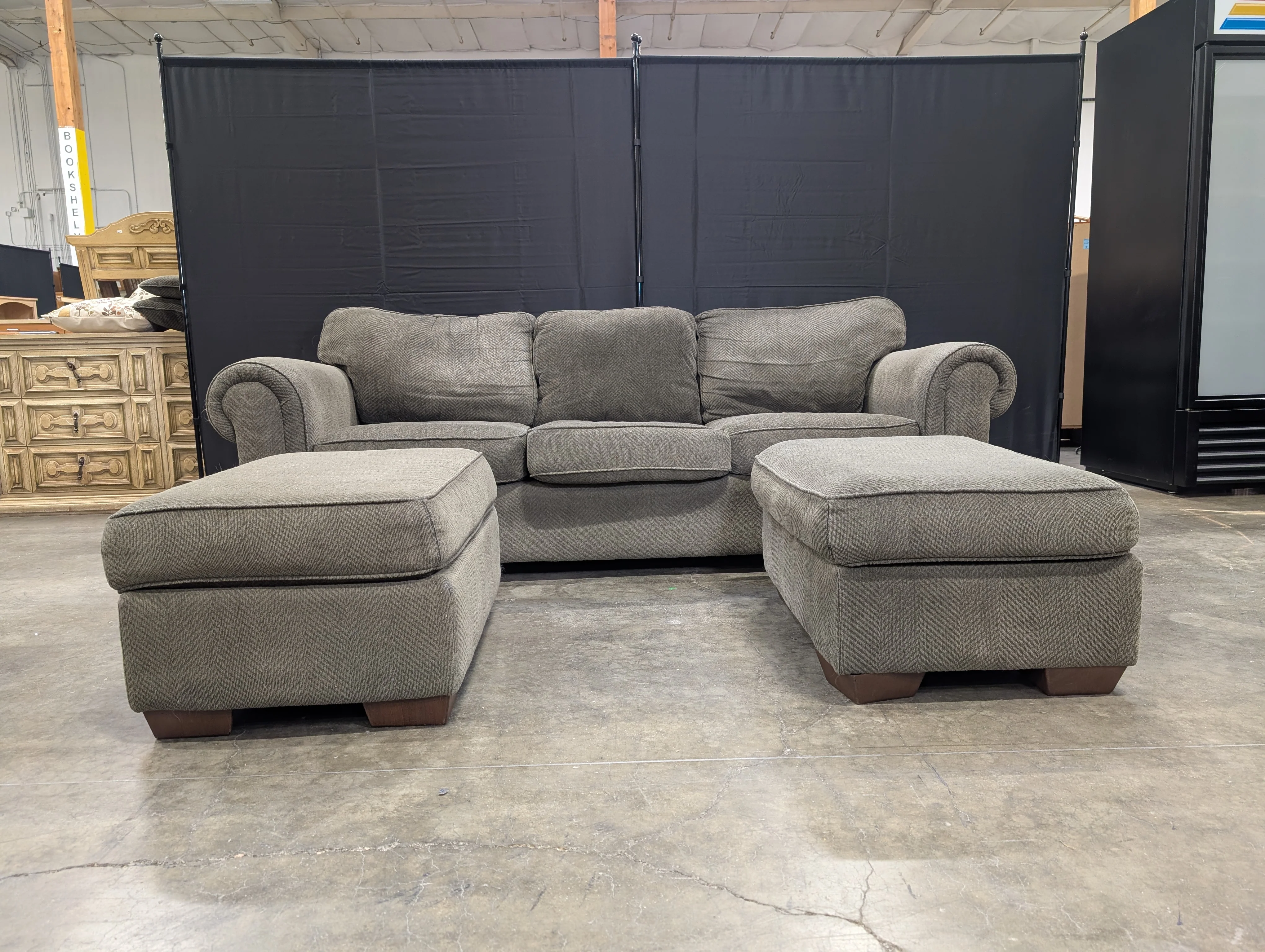 Three-Seater Bauhaus Sofa with Two Matching Ottomans - Image 2