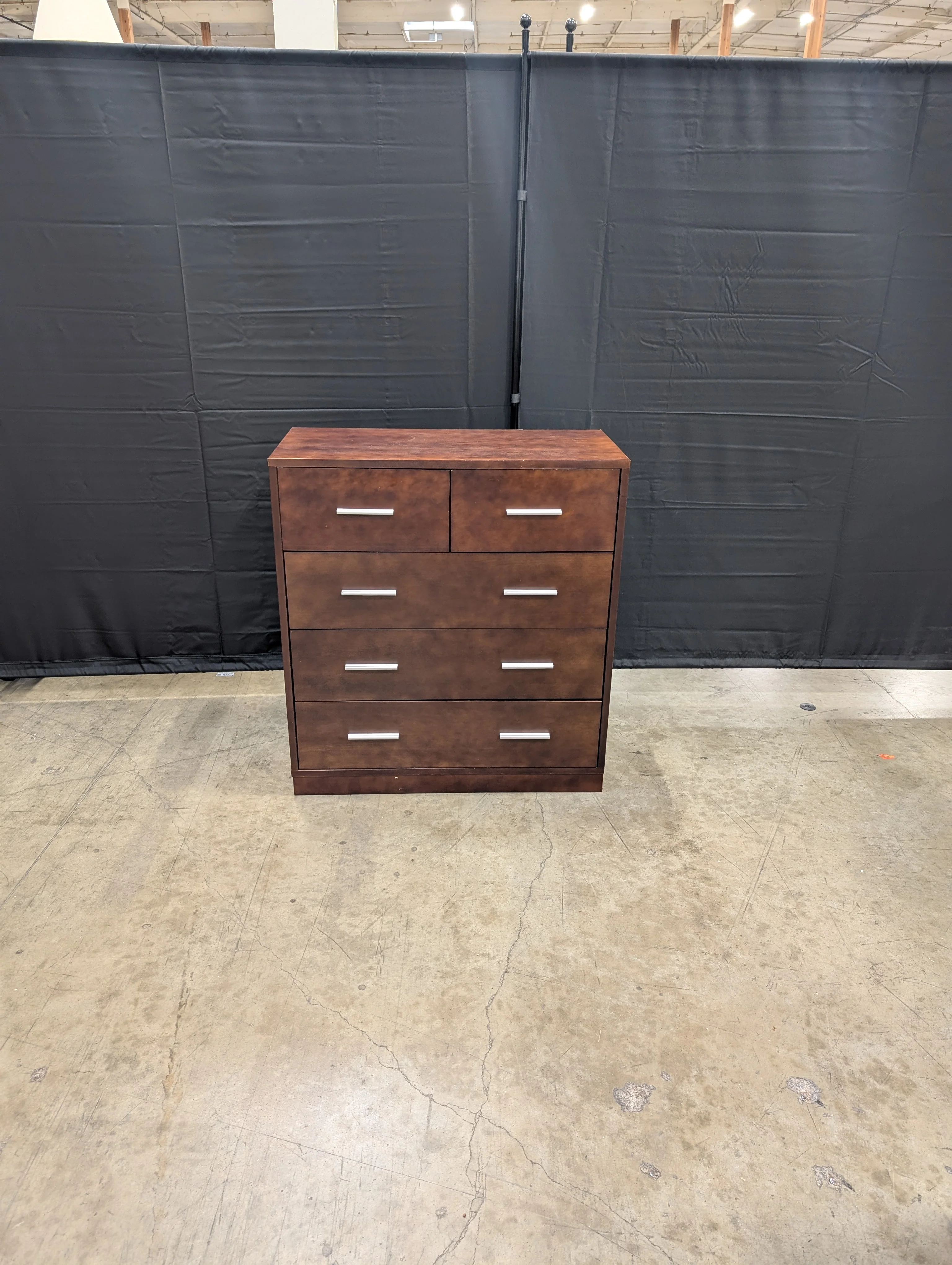 Four-Drawer Wood Chest with Modern Bar Pulls - Image 5