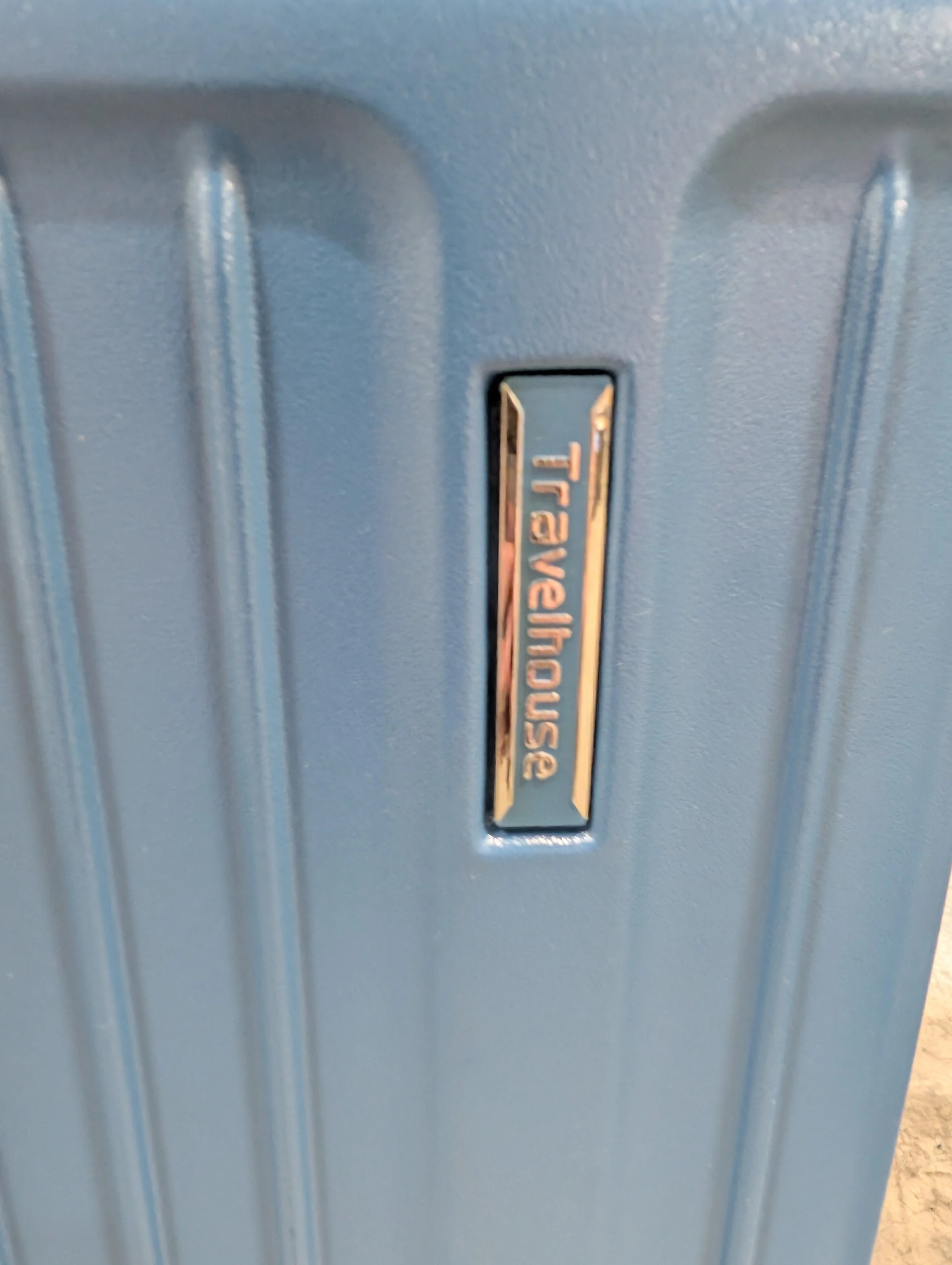 Travelhouse Hardshell Teal Carry-On Spinner Luggage - Image 3