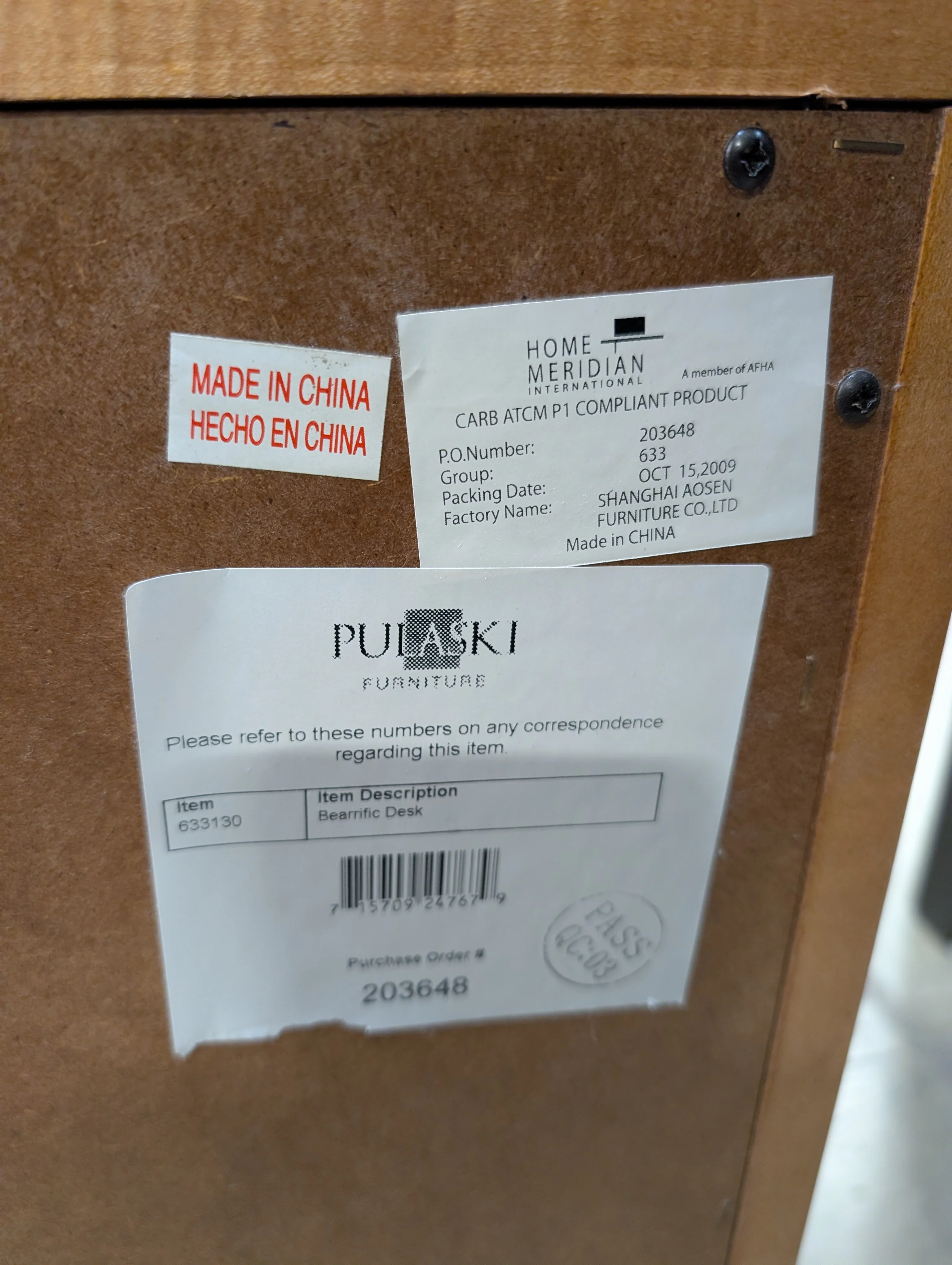 Pulaski Build a Bear Home collection Desk with Hutch - Image 11