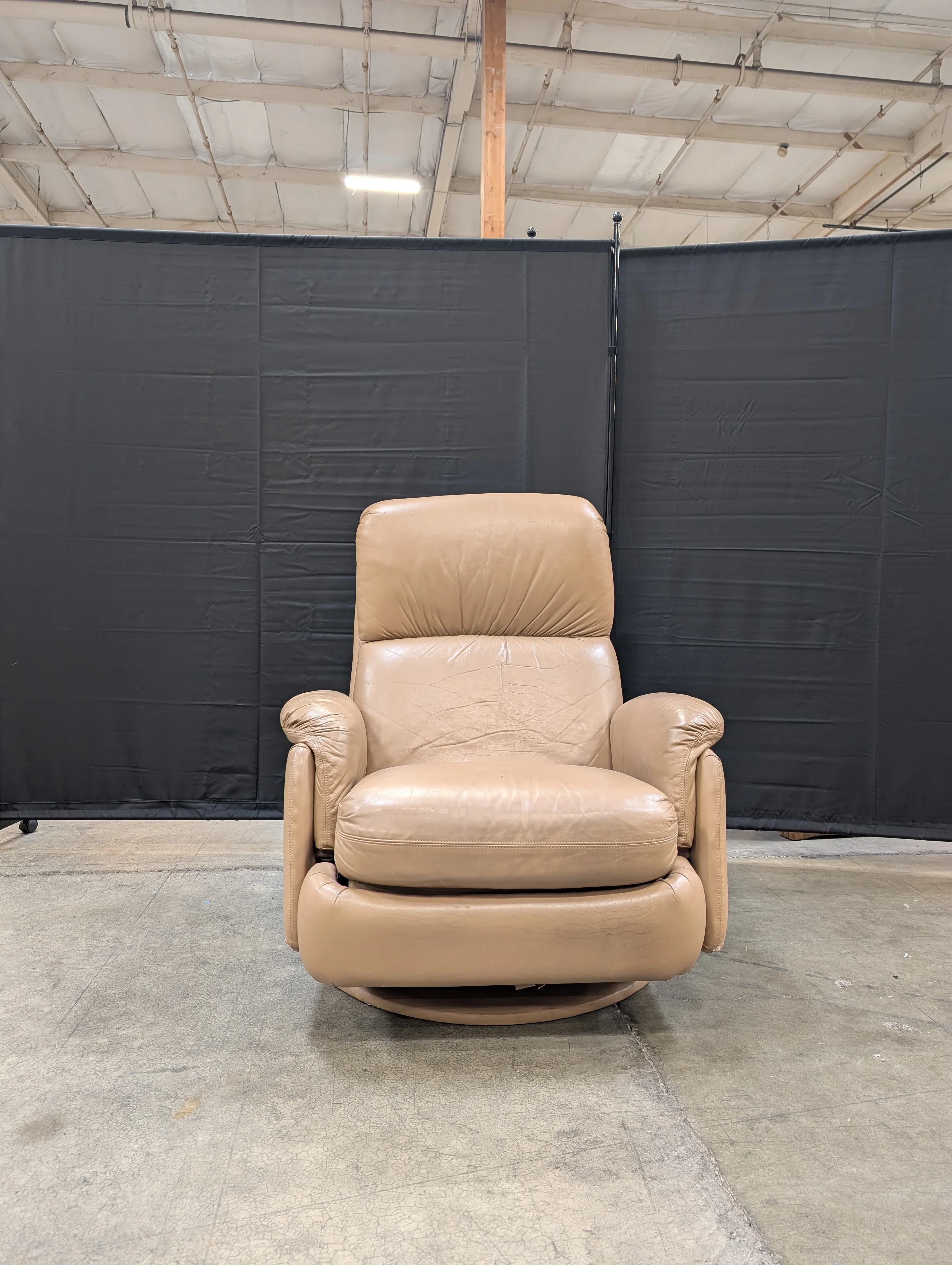 Used Plush Tan Upholstered Recliner Chair - Image 9