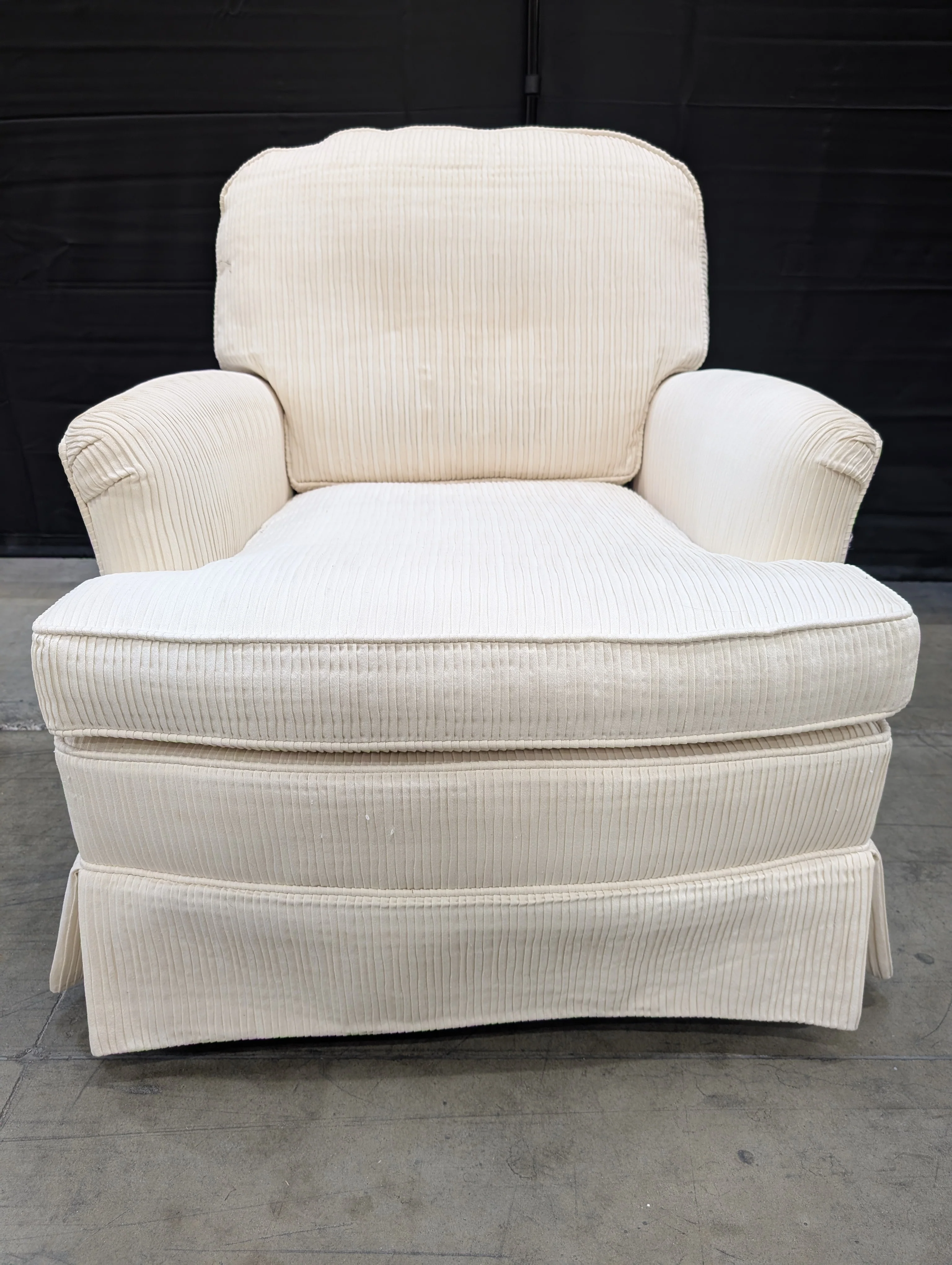 Cream Ribbed WOODMARK Original Accent Armchair - Image 4