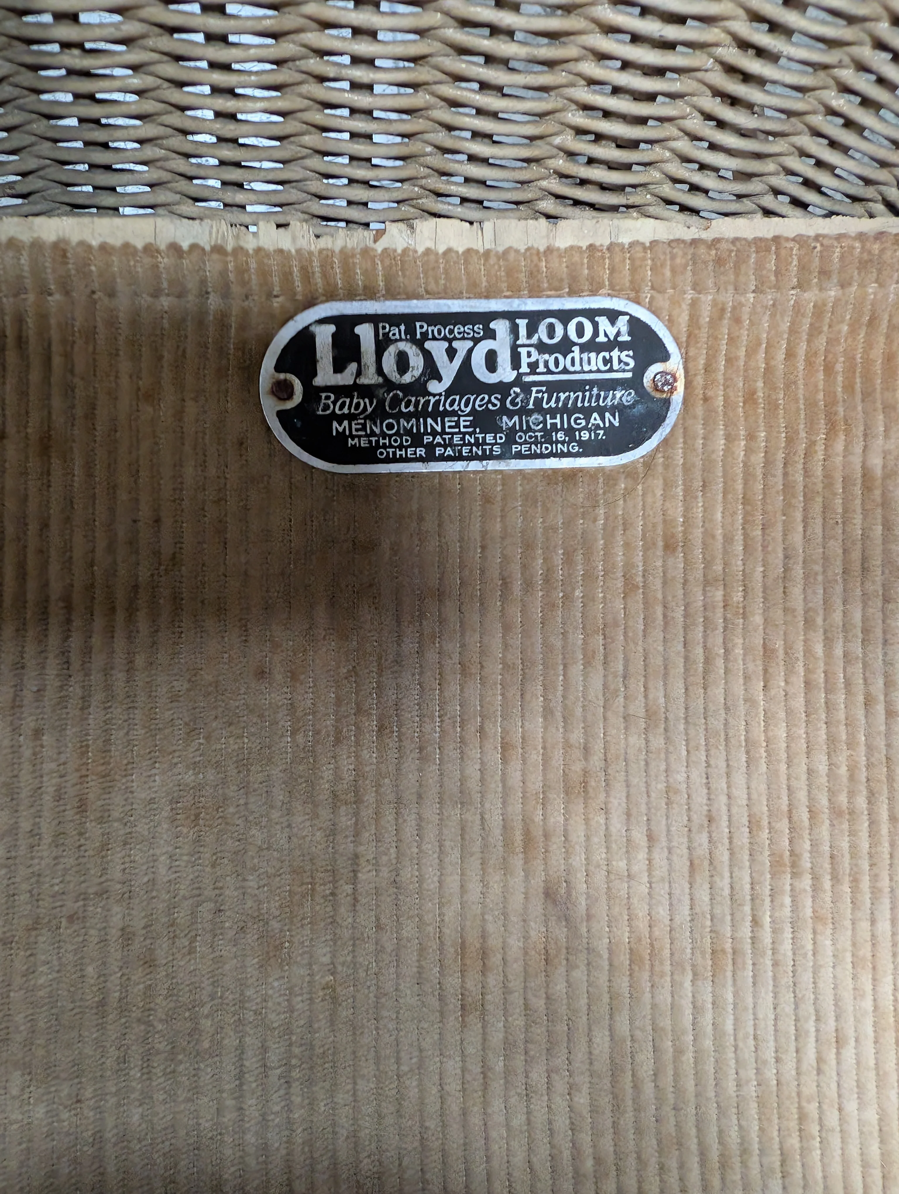 Vintage Lloyd Loom Baby Carriage with  Glass Porthole Window - Image 4