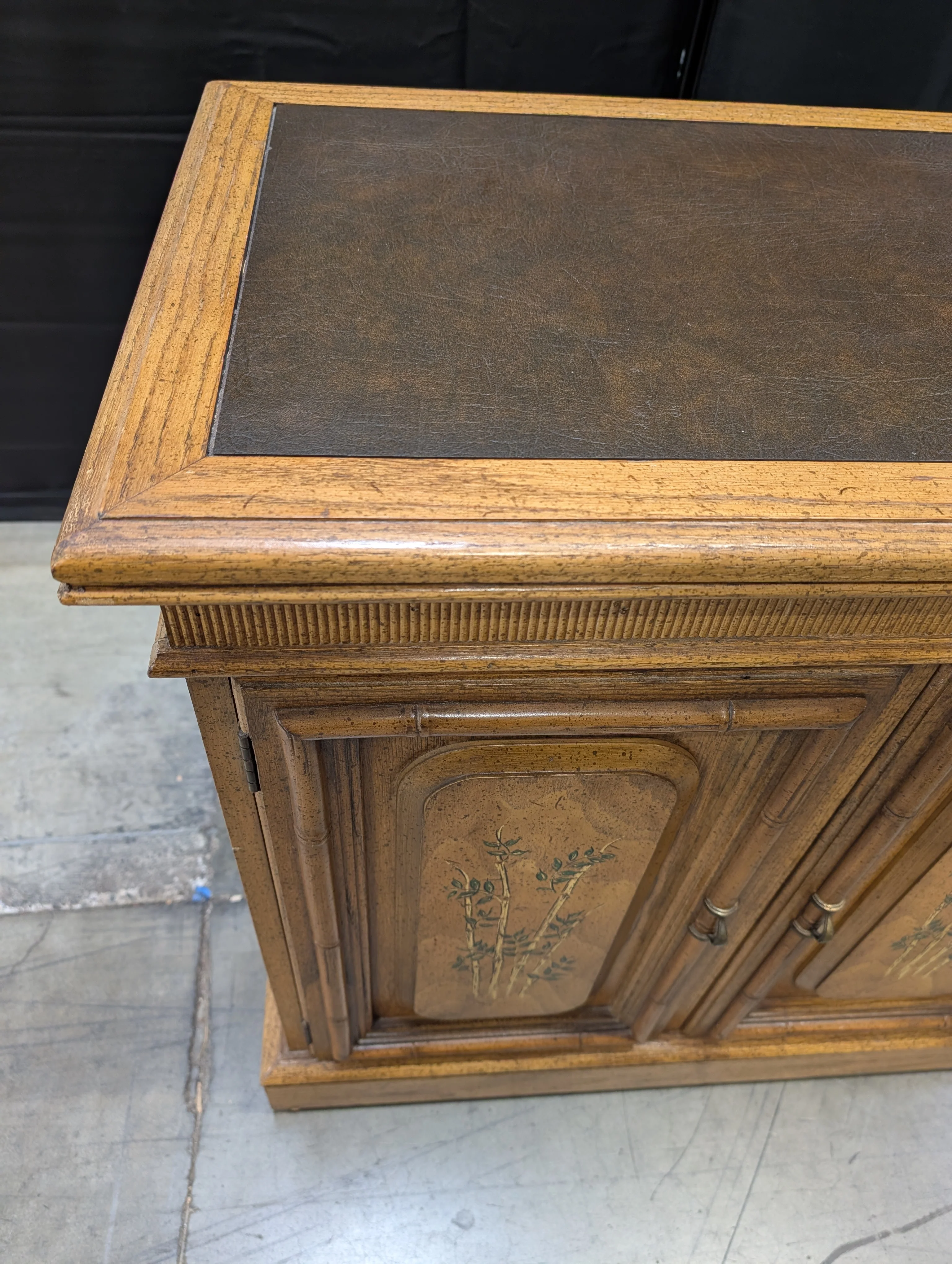 Vintage Chinoiserie Wood Storage Cabinet with Painted Bamboo Motif - Image 4