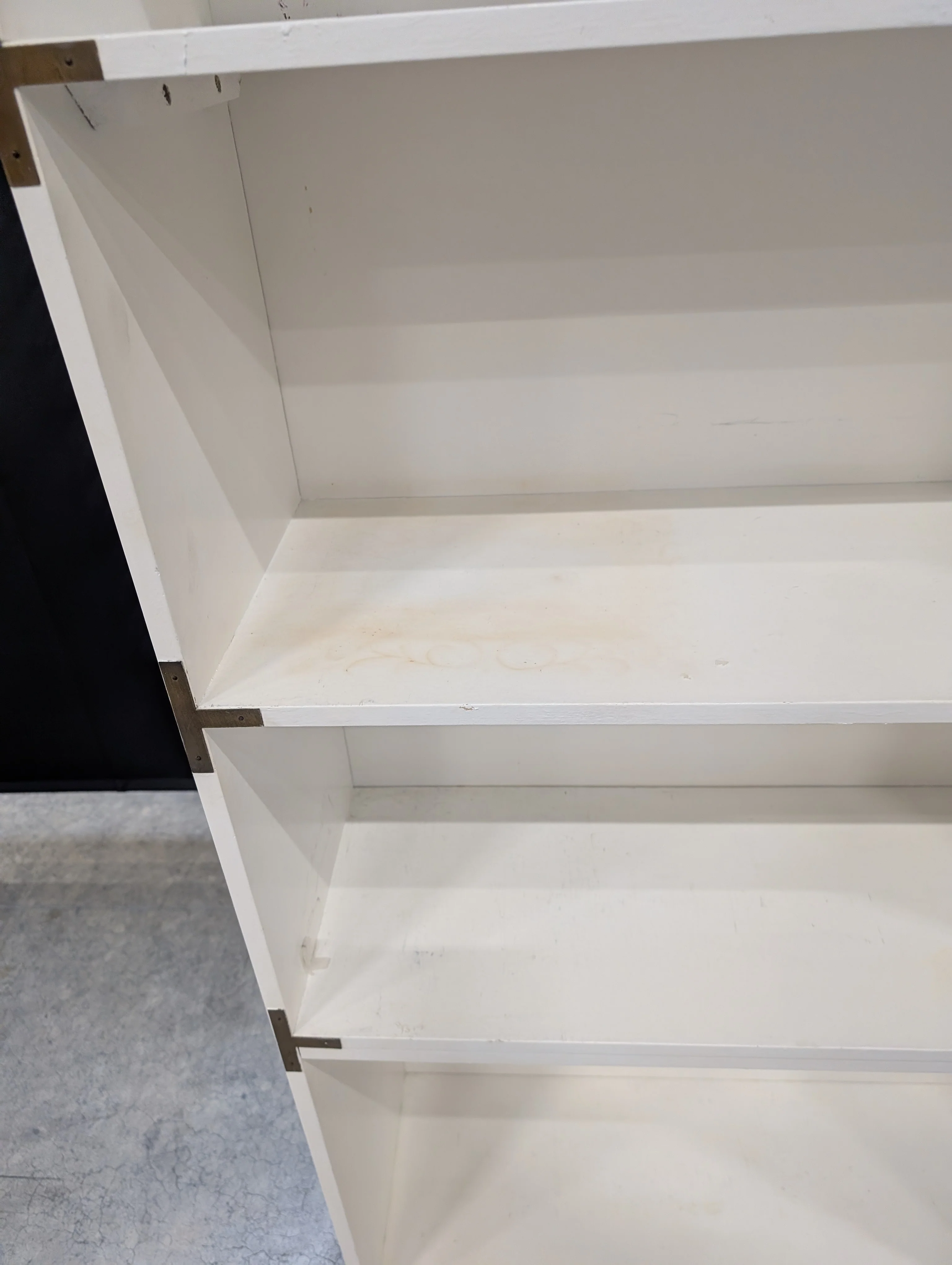 Used White Four-Shelf Bookcase - Image 7