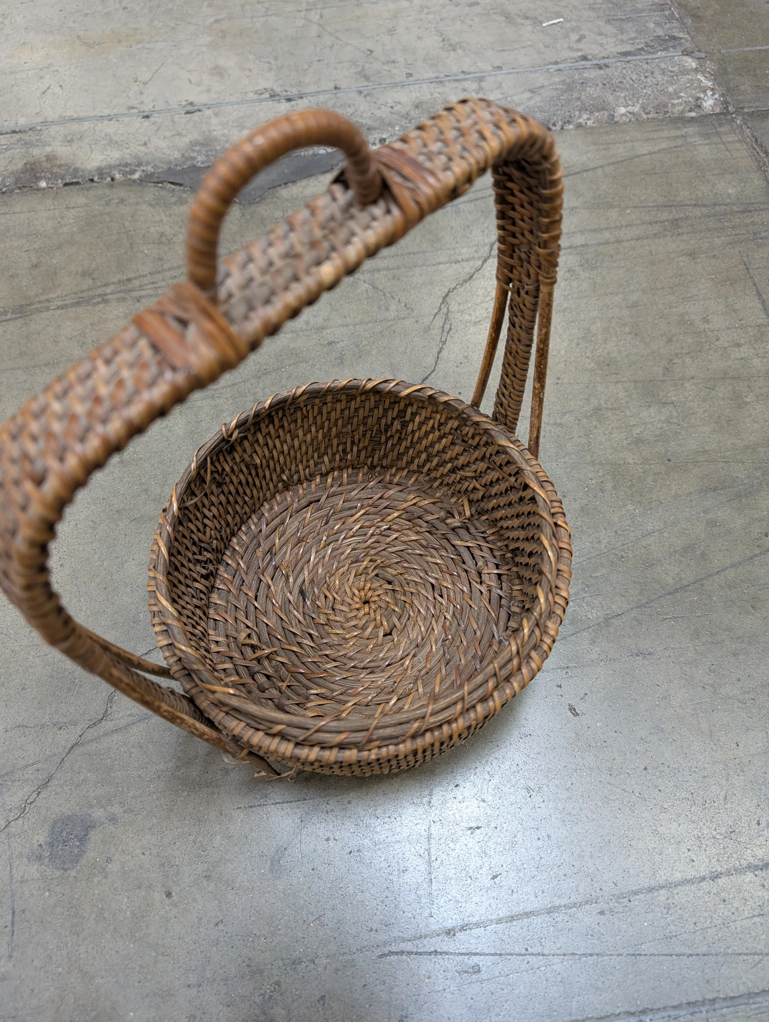 Rustic Woven Rattan Round Storage Basket with Arched Handle - Image 3