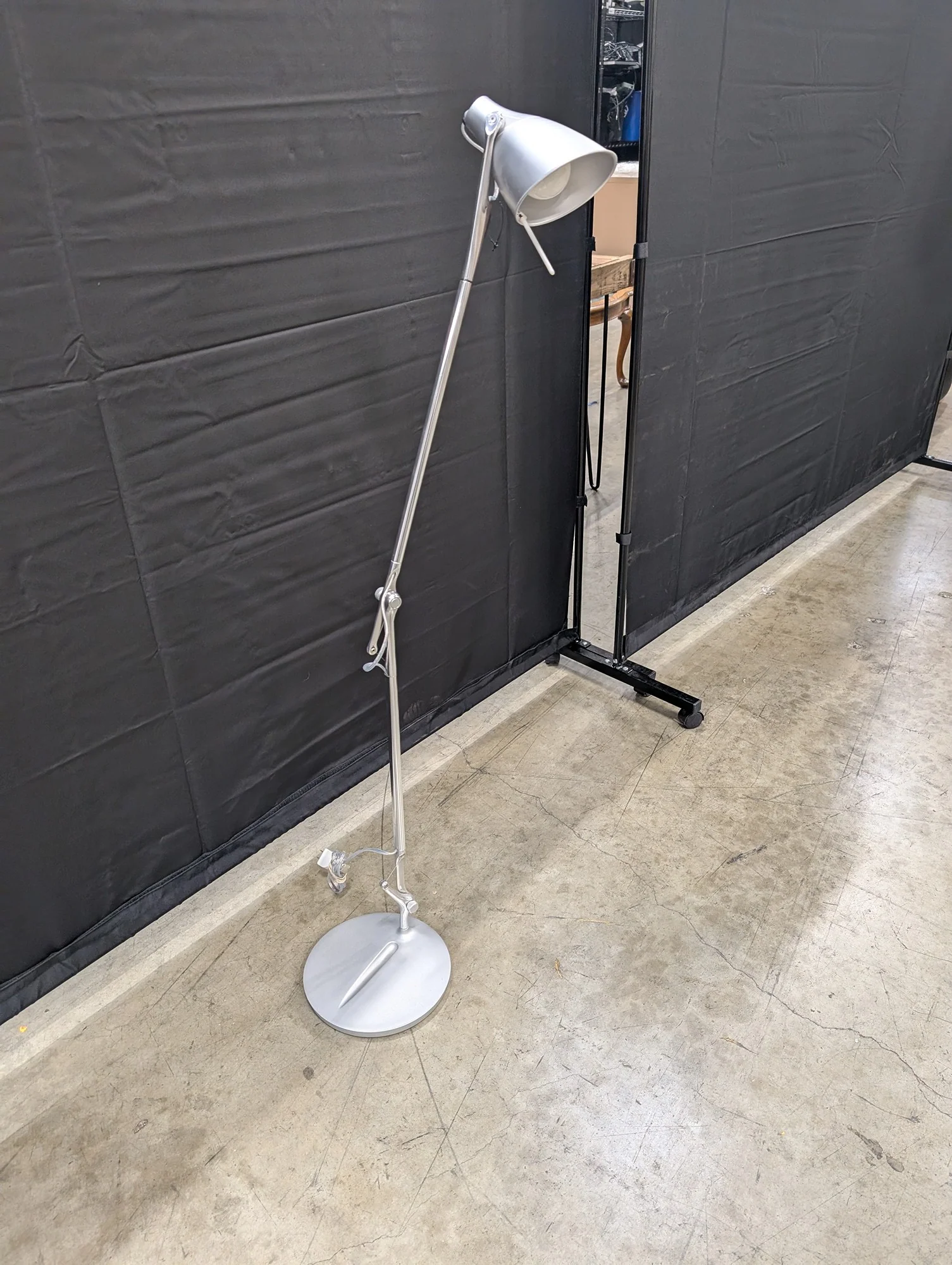 Adjustable Silver-Tone Floor Lamp with Conical Shade - Image 3