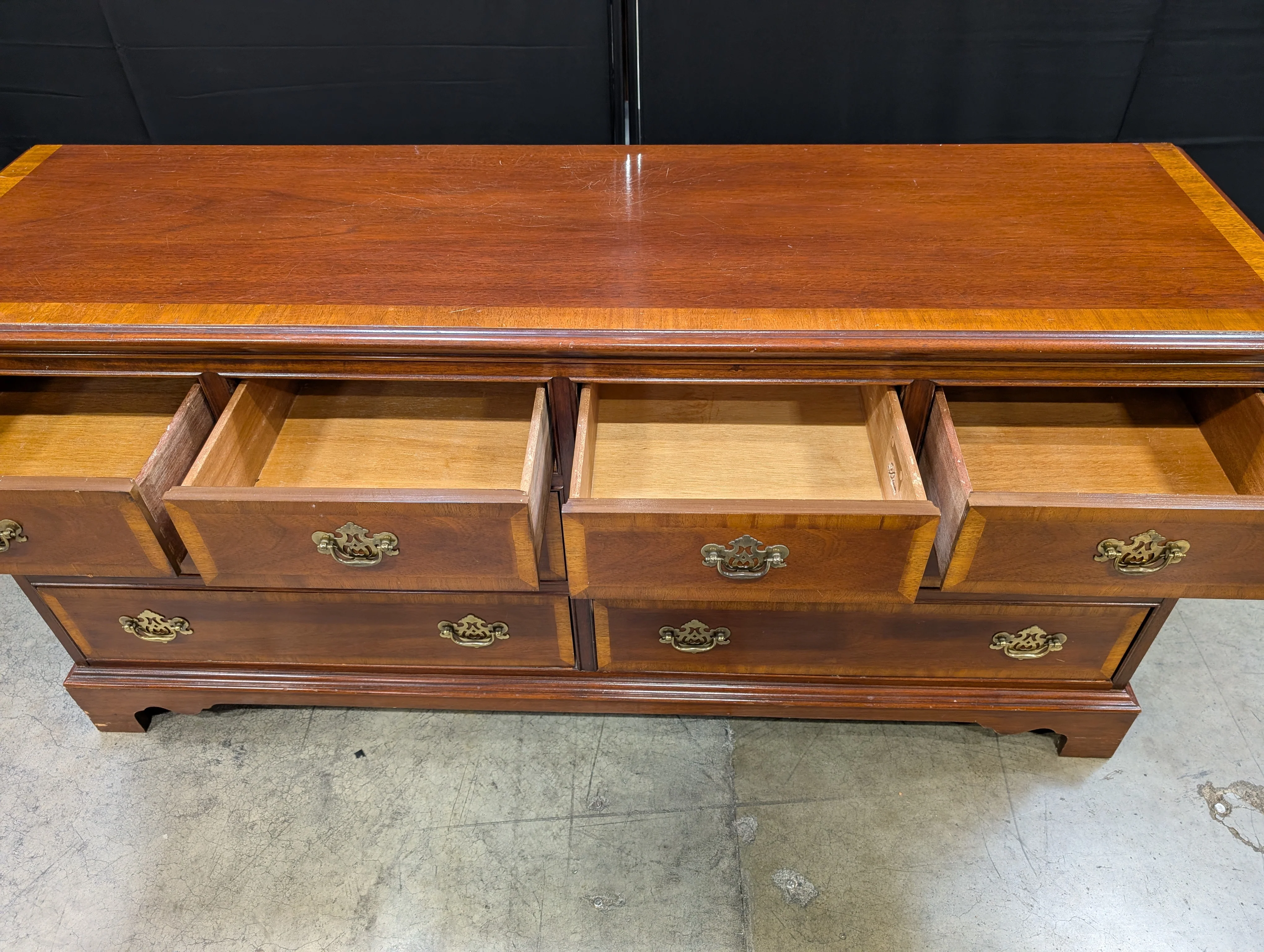 Dixie Traditional Wood Ten-Drawer Dresser - Image 2