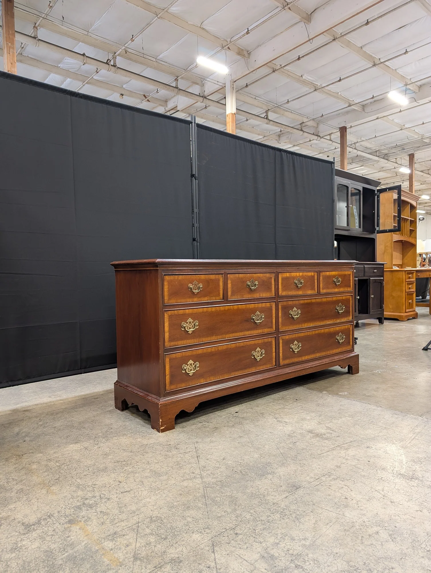 Dixie Traditional Wood Ten-Drawer Dresser - Image 3