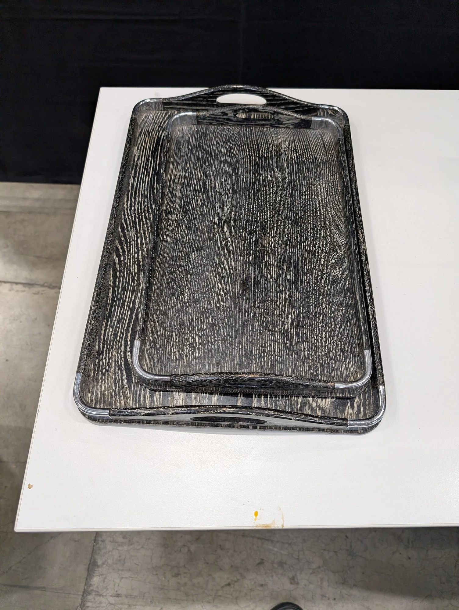 Decorative Wood Grain Serving Trays Set of Two - Image 4