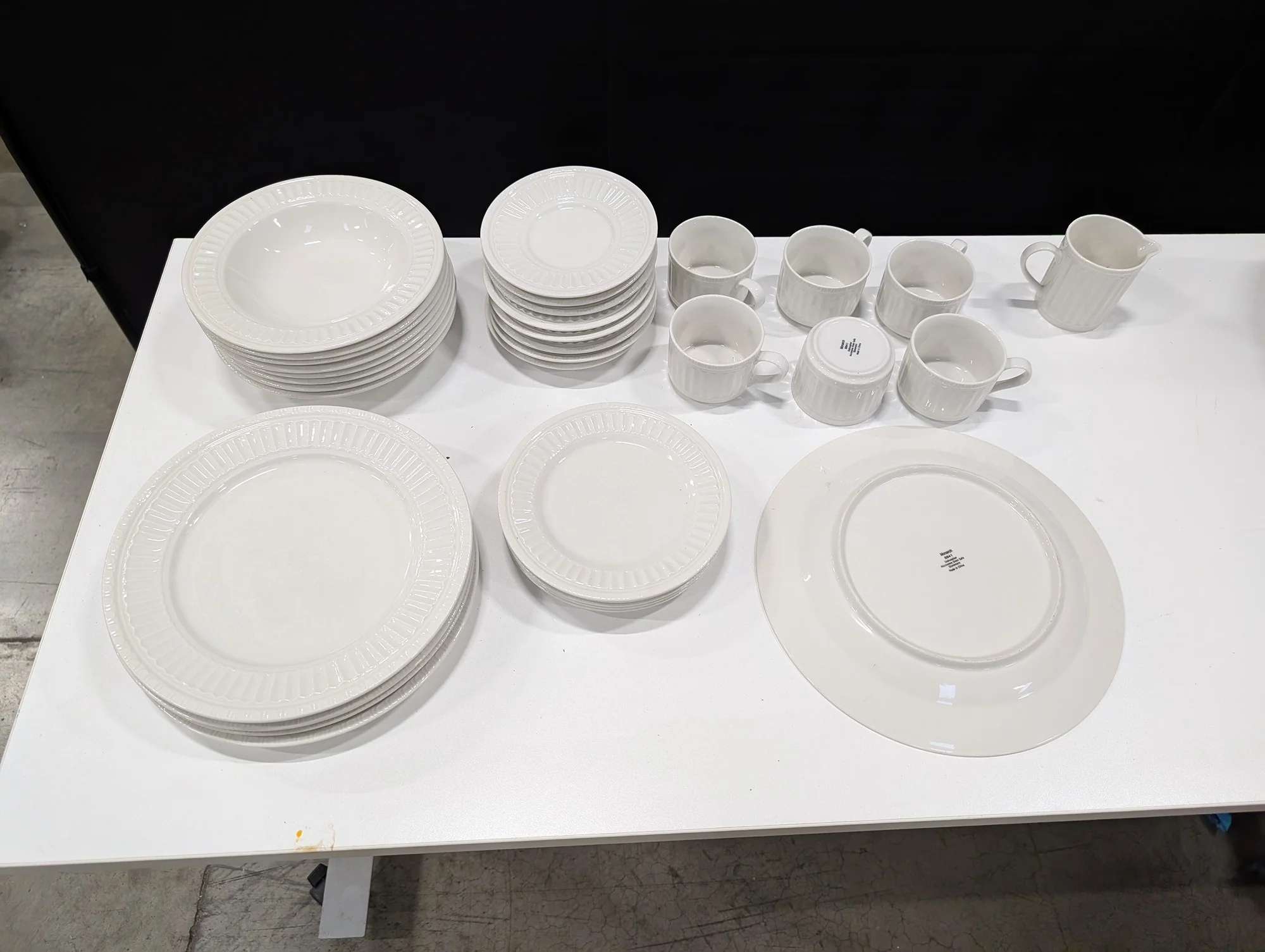 Monarch 8841 Ribbed Off-White Stoneware Dinnerware Set - 33 Pieces - Image 4