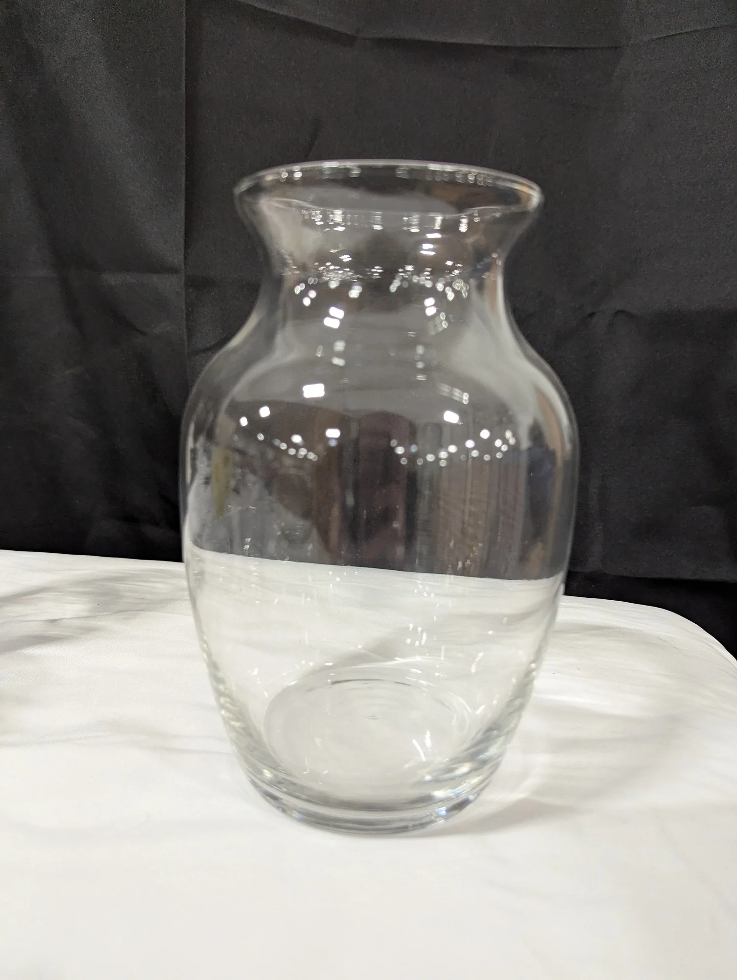 Versatile Clear Glass Floral Vase Centerpiece