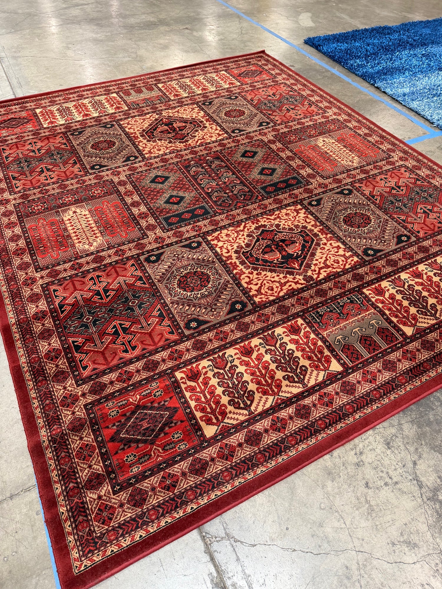 Couristan Kashimar 100% Worsted Wool Area Rug - 8'2" x 11'4" - Image 2