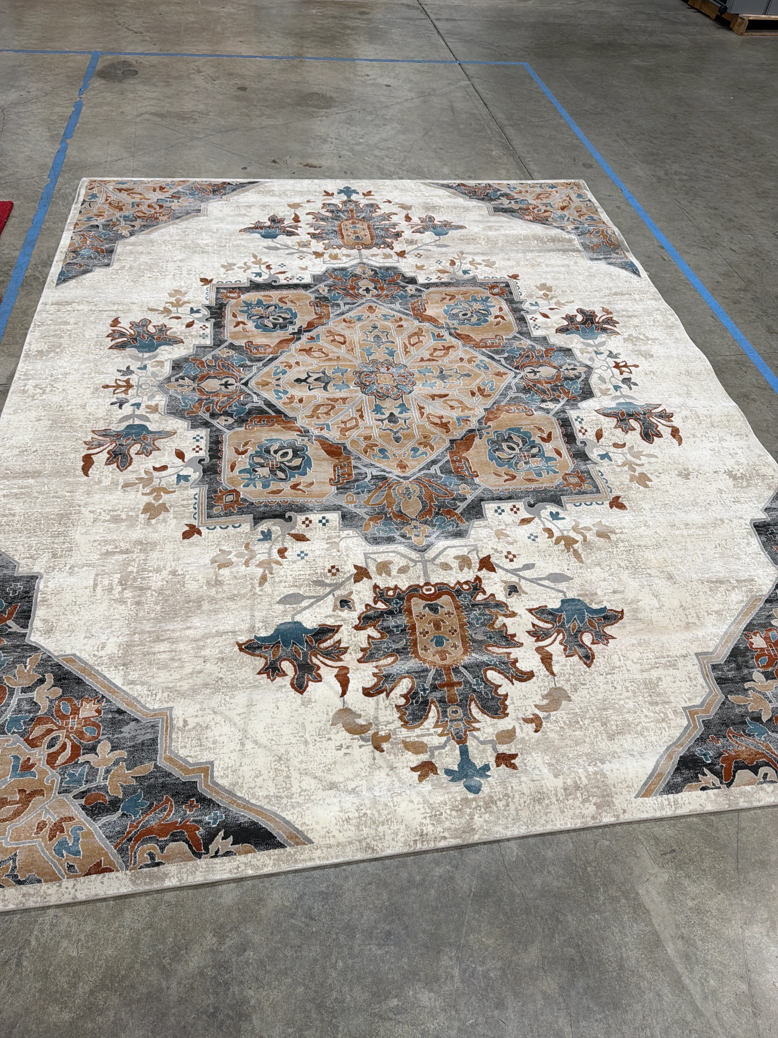 Thomasville Timeless Classic Area Rug - 7'10" x 10'0" - Image 4