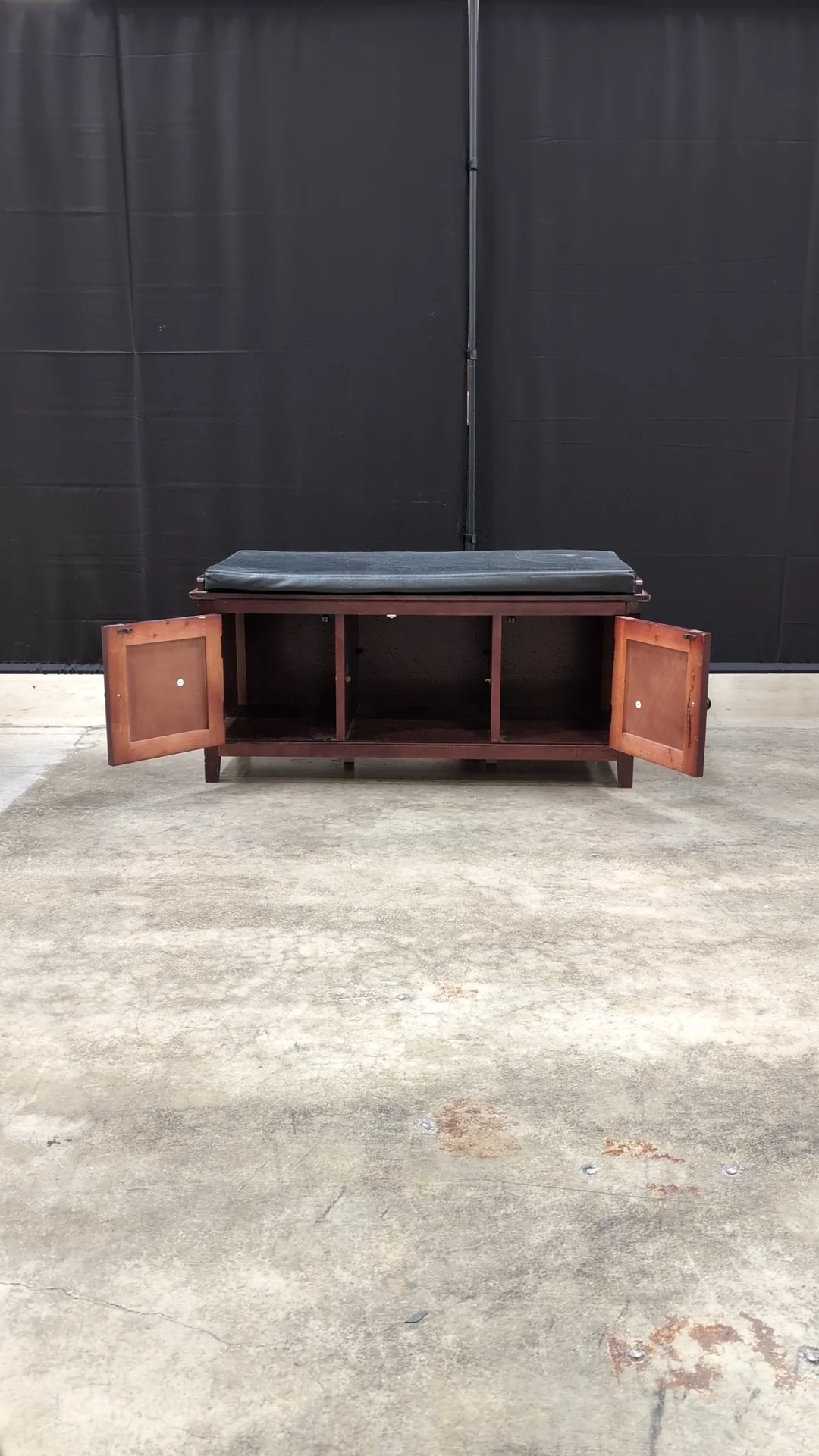 Mission Style Wood Entryway Storage Bench with Black Cushion - Image 7