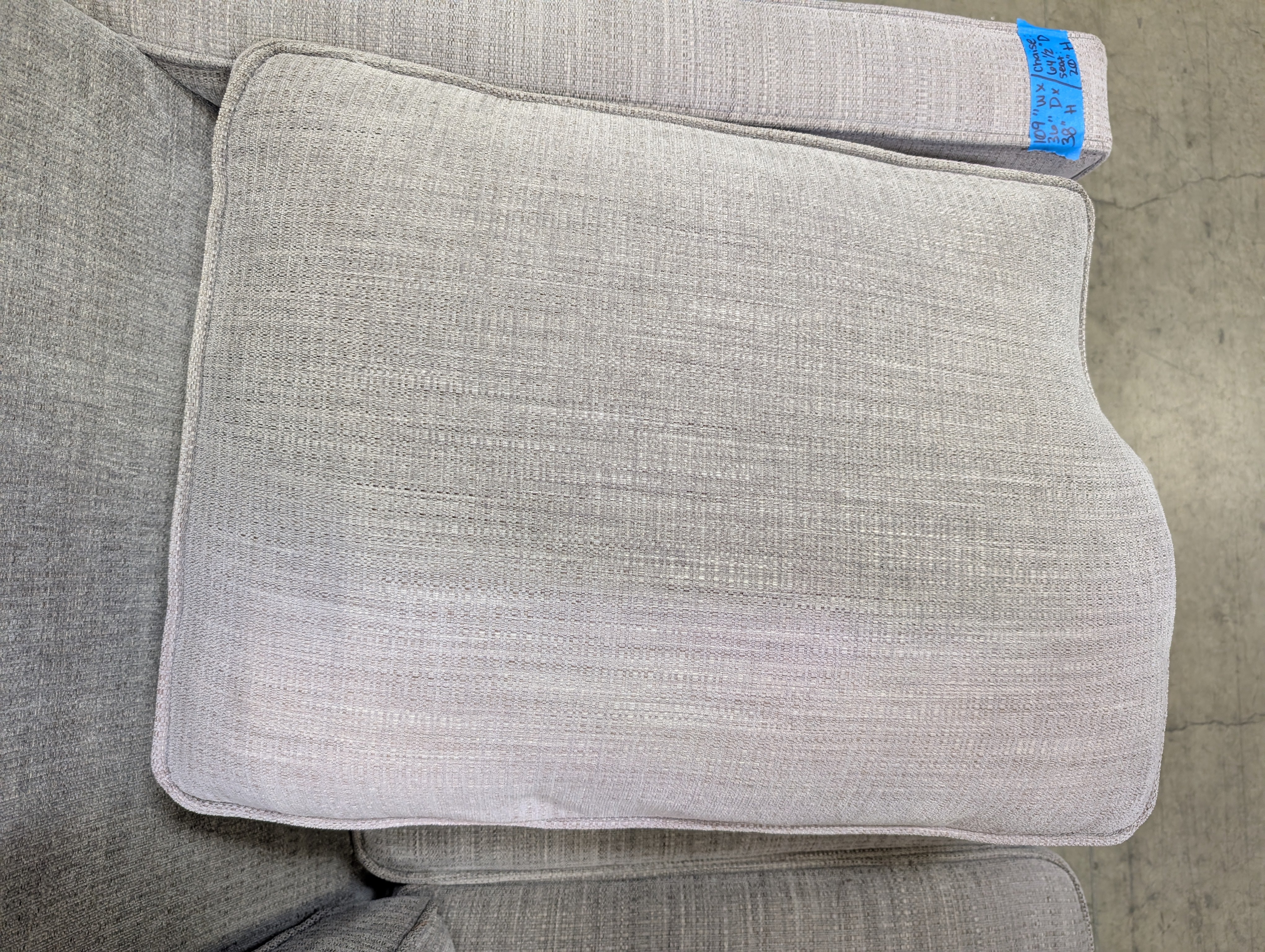 Contemporary Light Grey Fabric Sectional Sofa with Left Chaise - Image 11