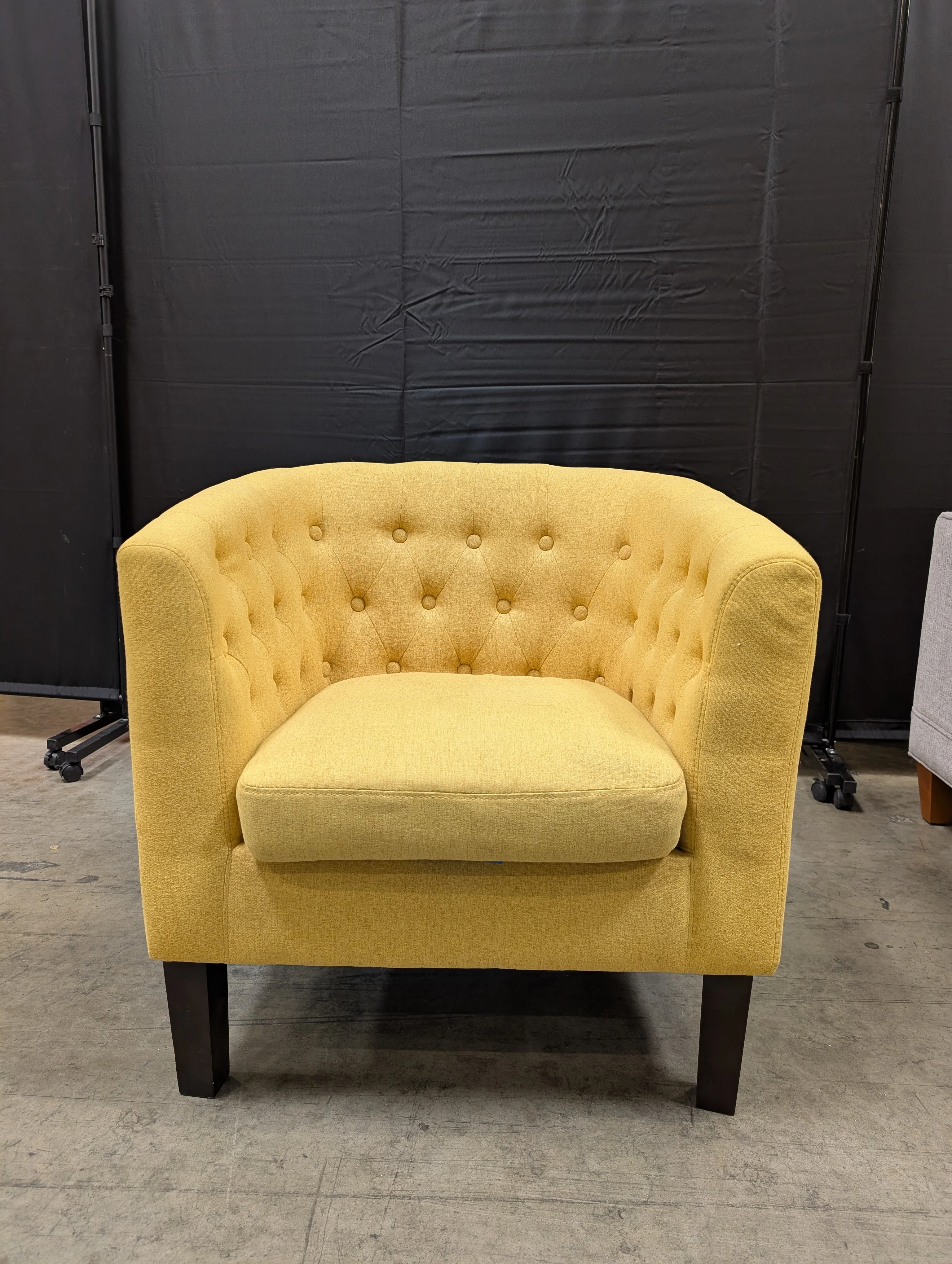Vibrant Yellow Tufted Upholstered Accent Chair - Image 2
