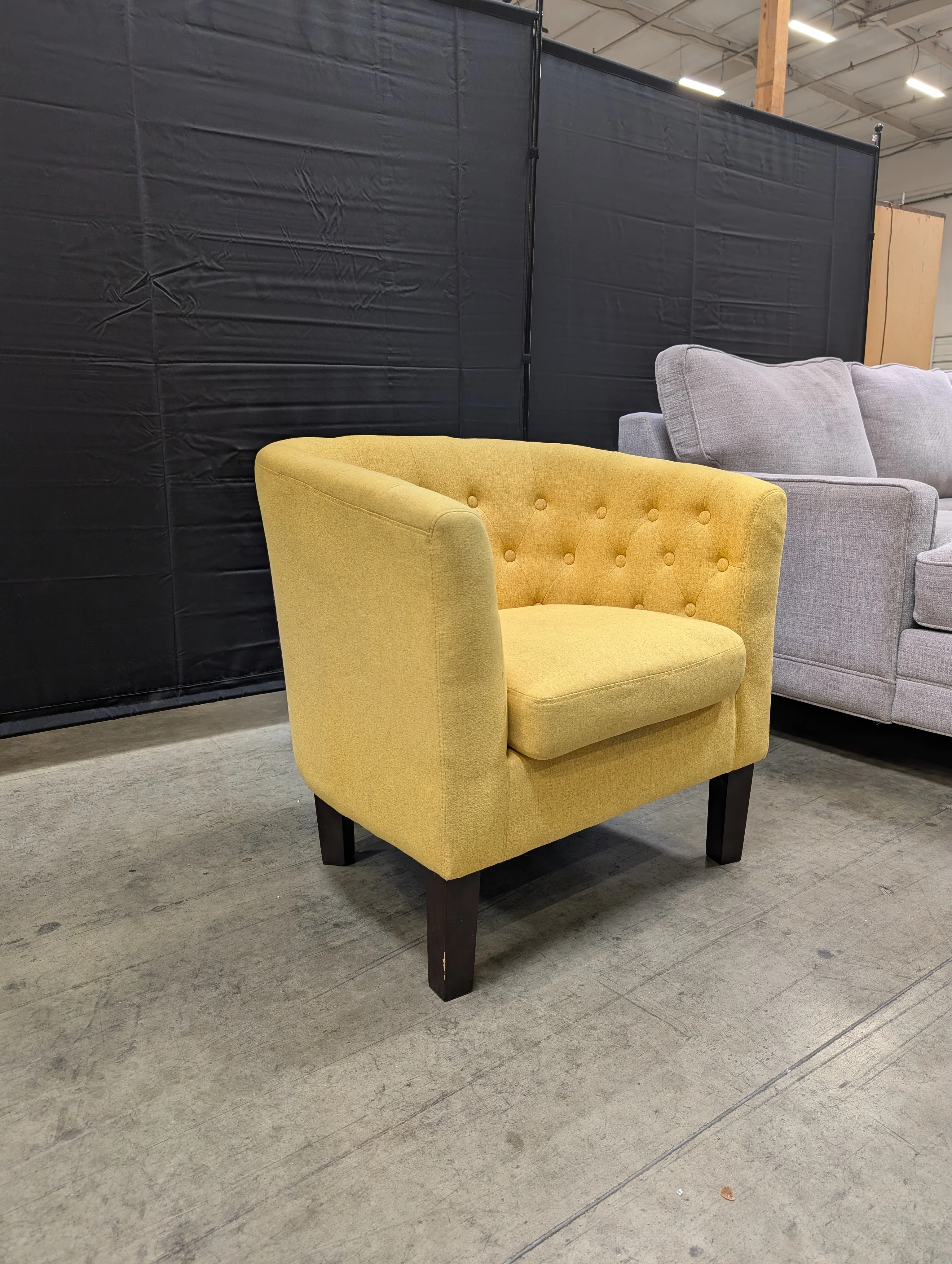 Vibrant Yellow Tufted Upholstered Accent Chair - Image 5