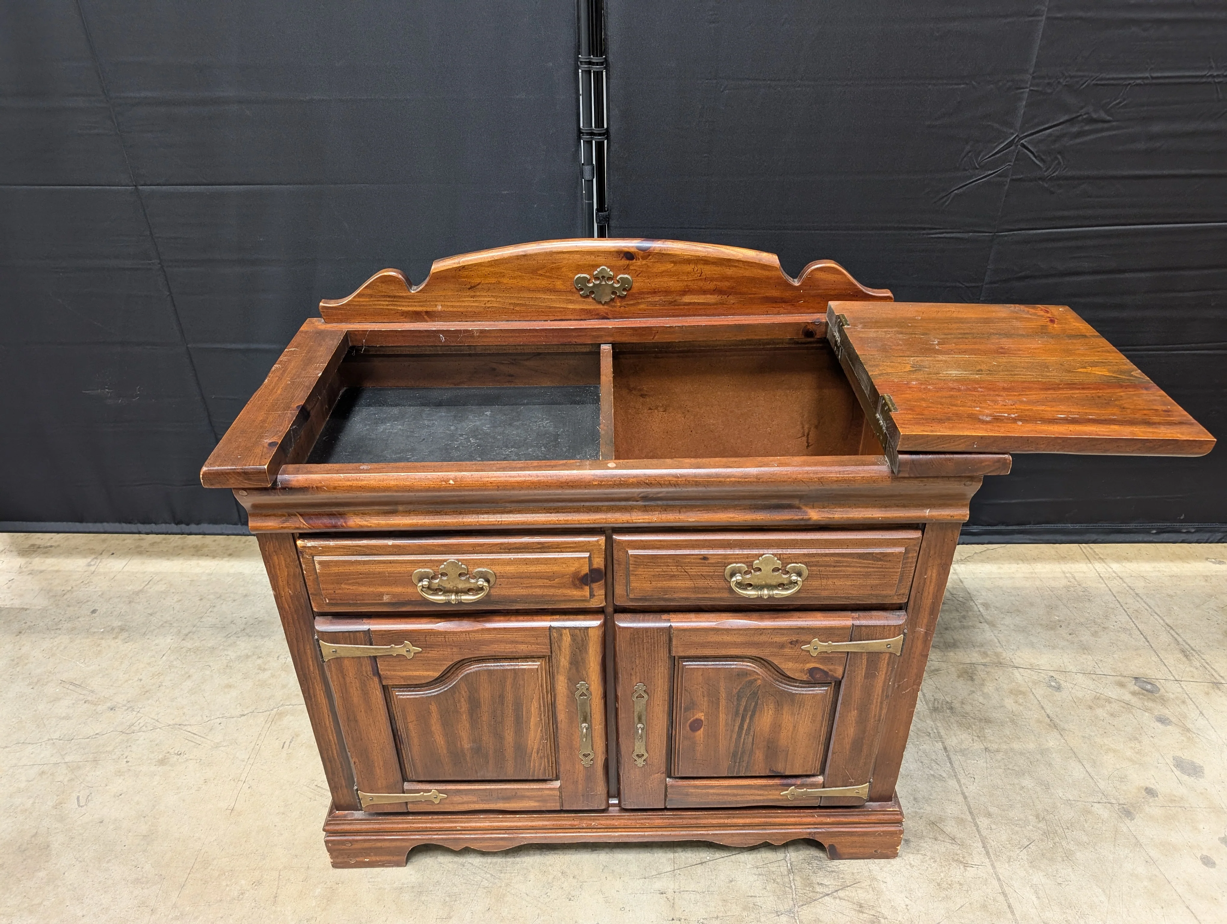 Rustic Pine Washstand Cabinet with Brass-Toned Hardware - Image 6