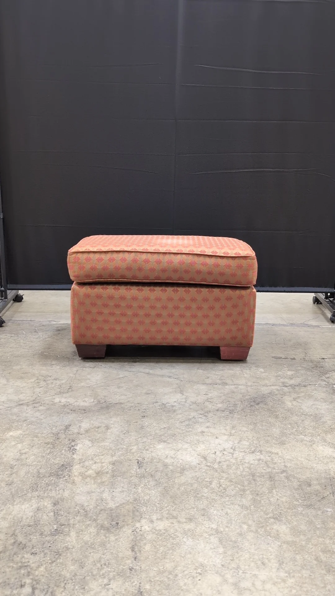 Vibrant Geometric Patterned Upholstered Ottoman with Wooden Furniture Risers - Image 3