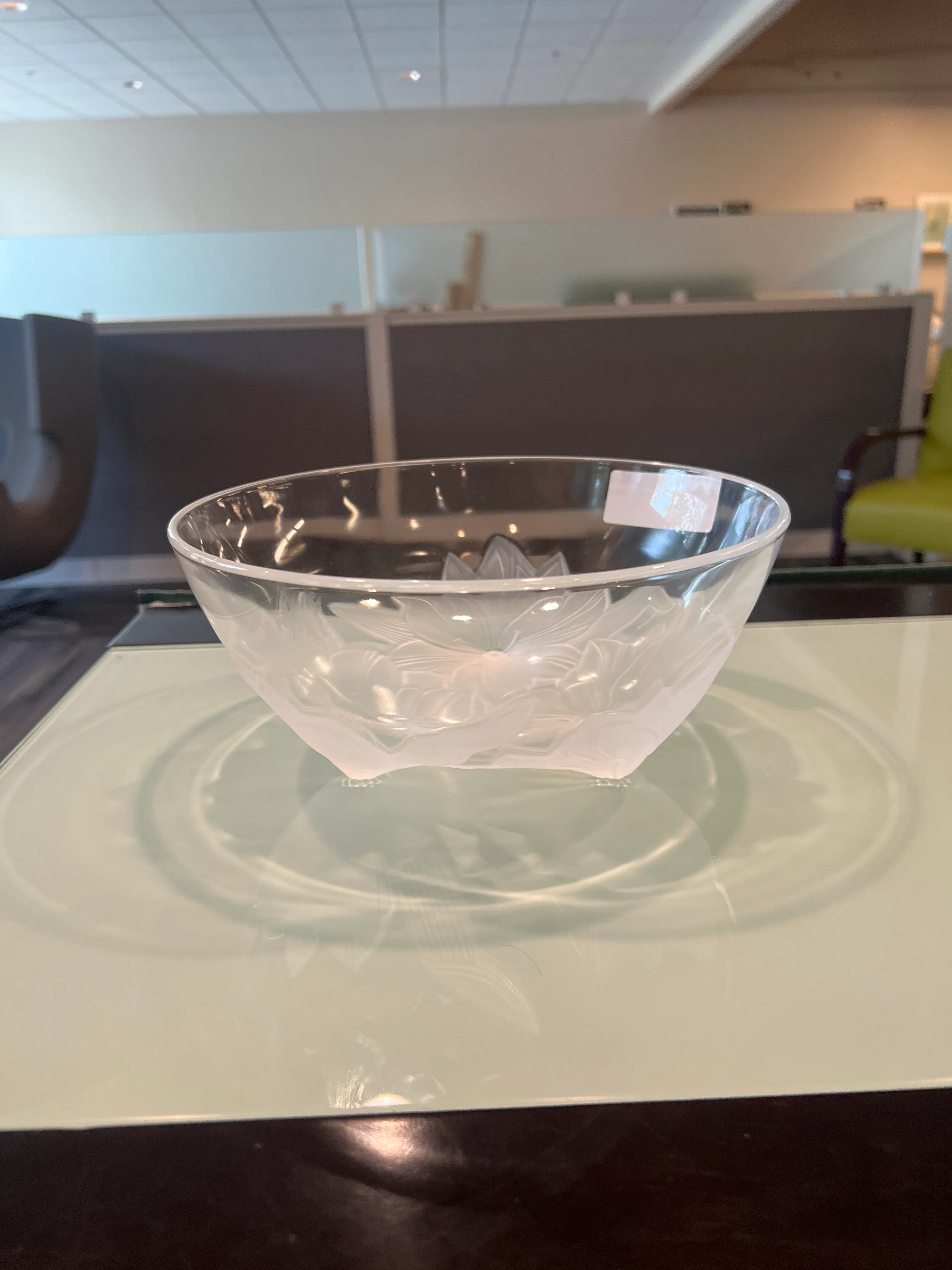 Display Bowl With Frosted Flowers - Image 2
