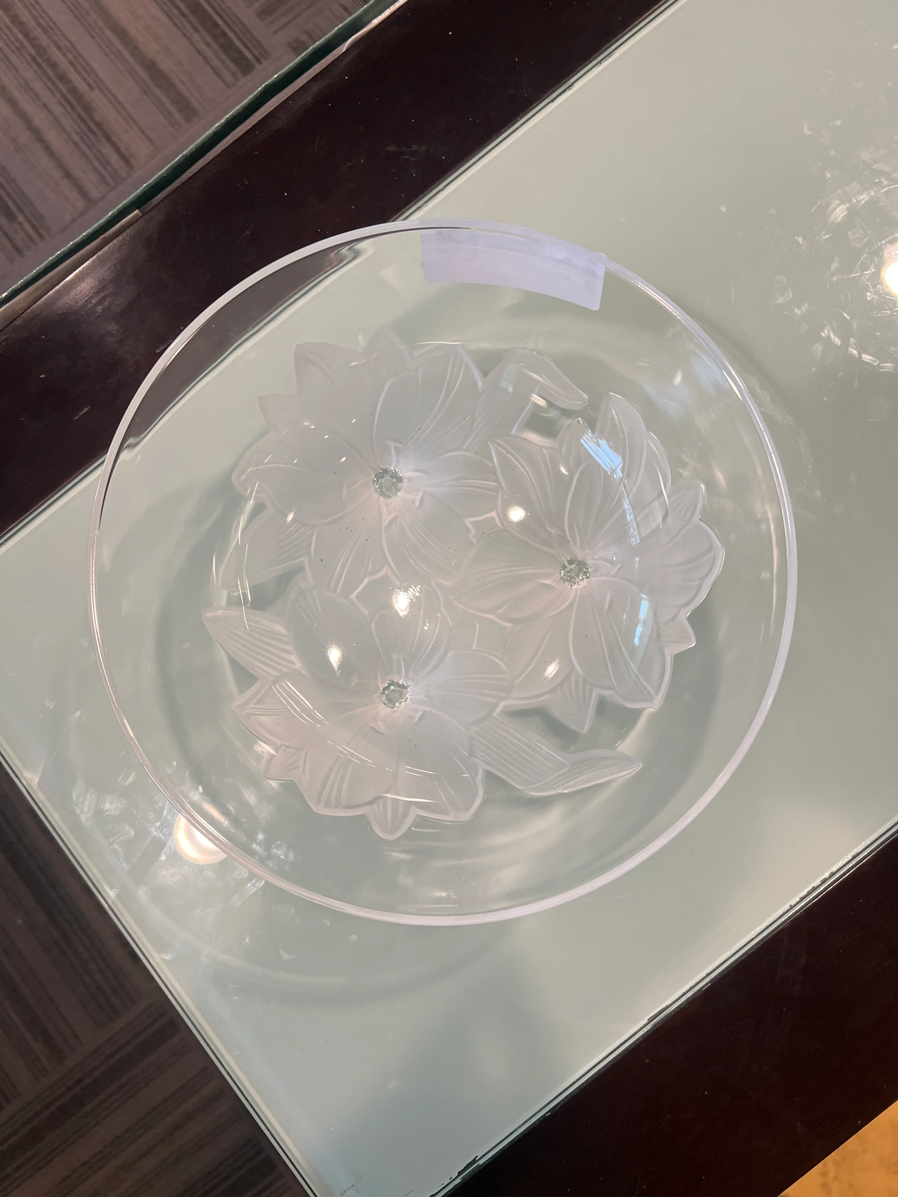 Display Bowl With Frosted Flowers - Image 3
