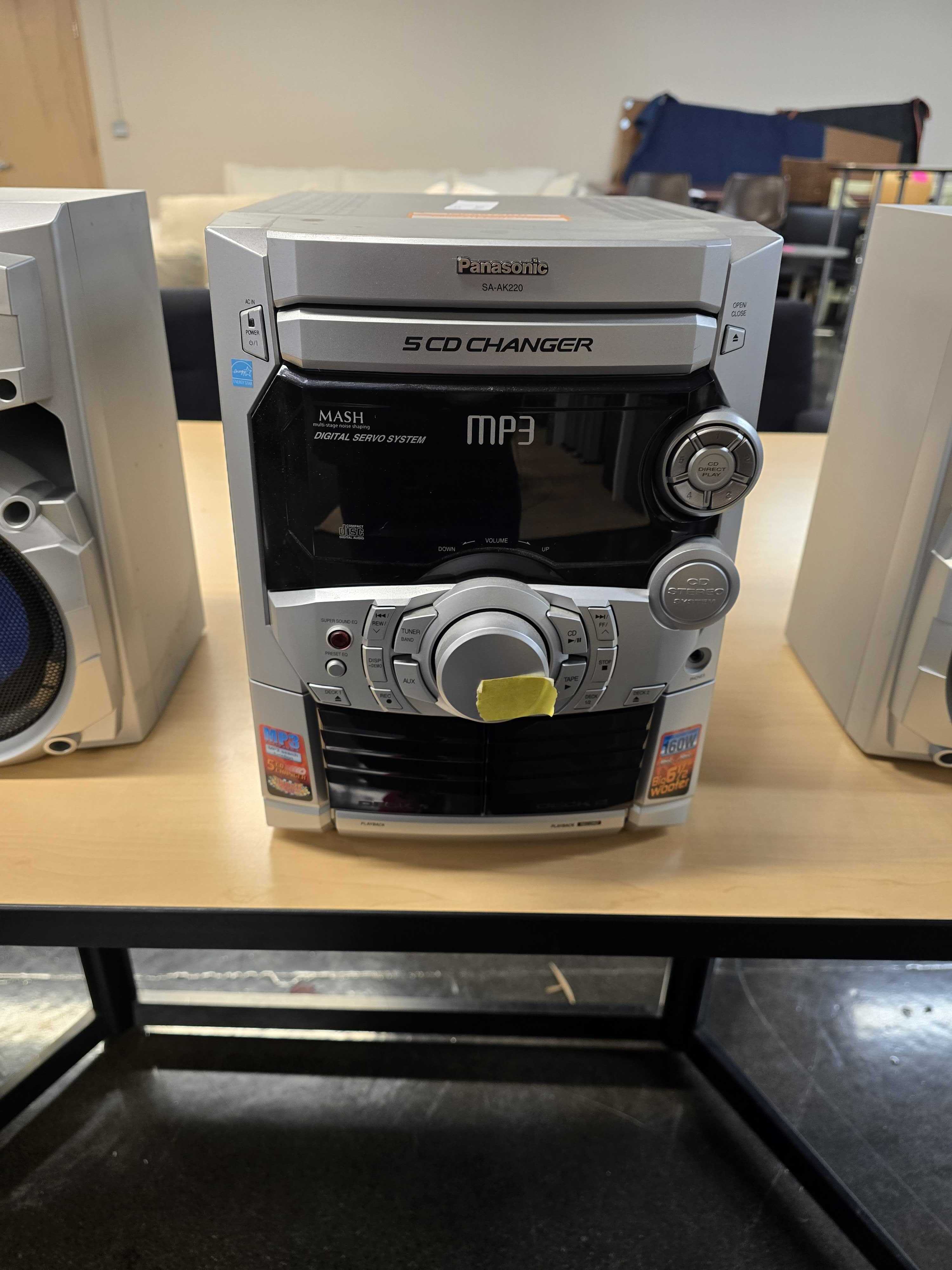Panasonic 5-CD Changer SB-AK220 with Speakers - Image 3