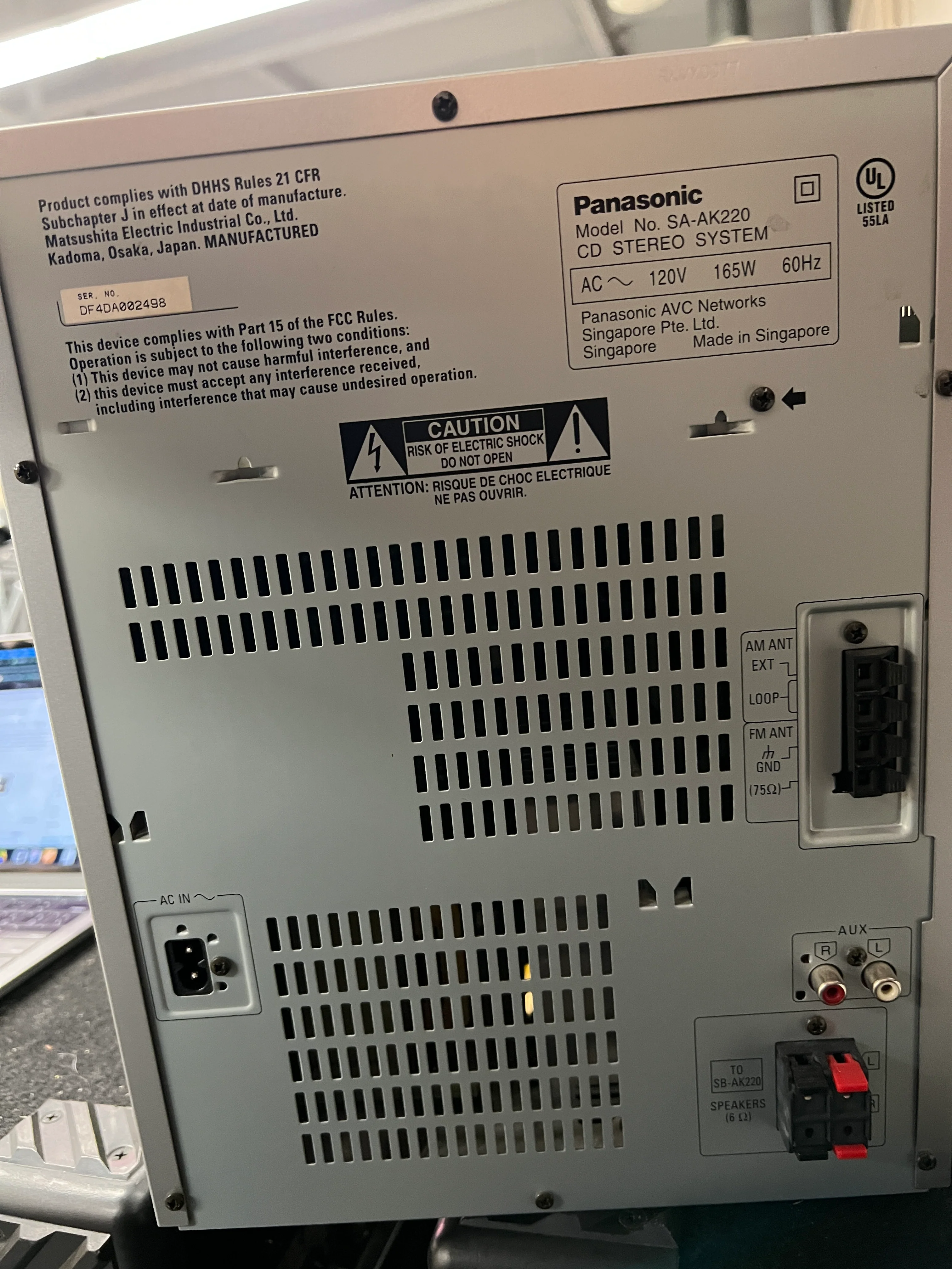 Panasonic 5-CD Changer SB-AK220 with Speakers - Image 4